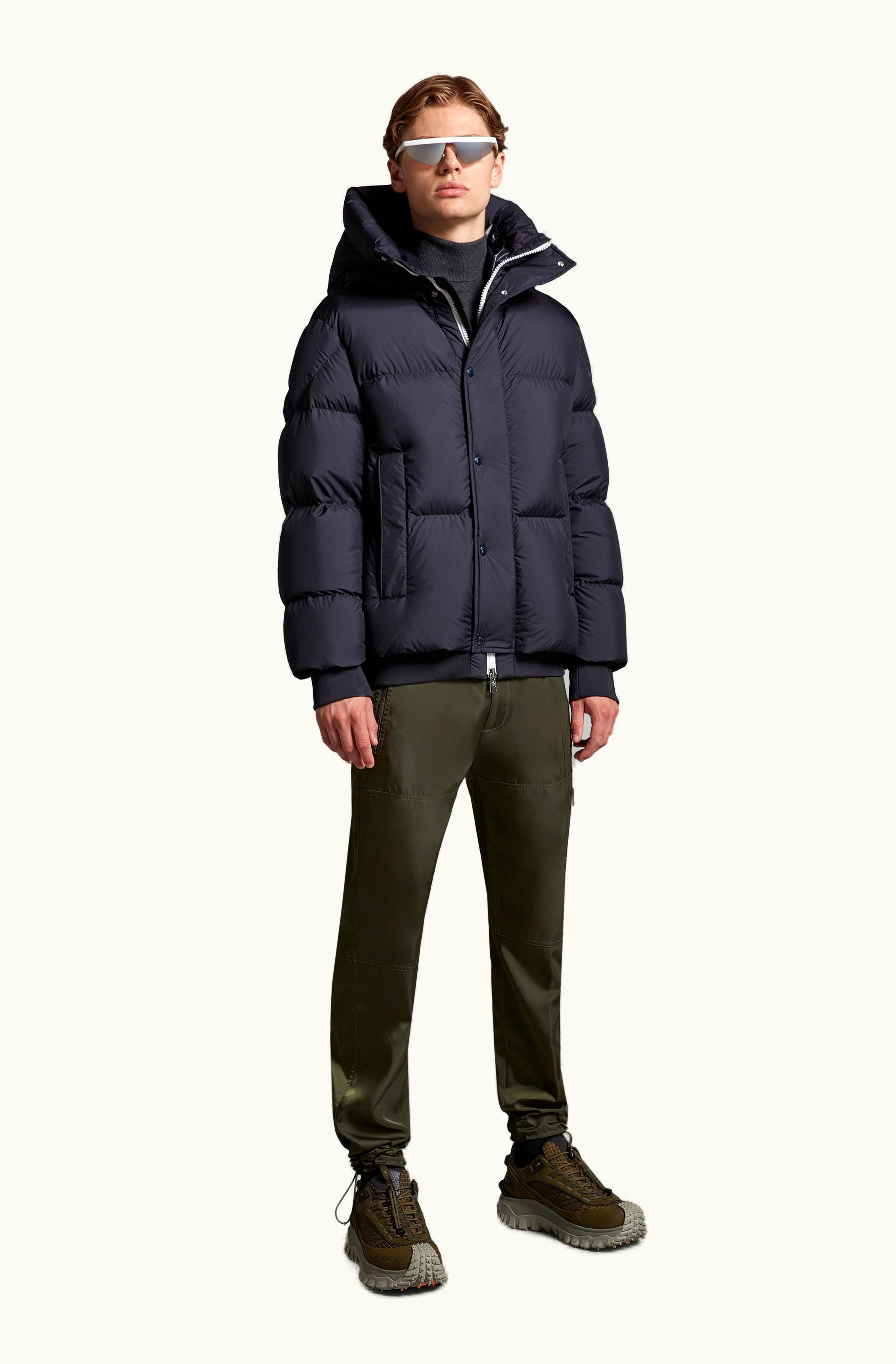 Moncler Moncler Risler Short Down Jacket Navy Blue
