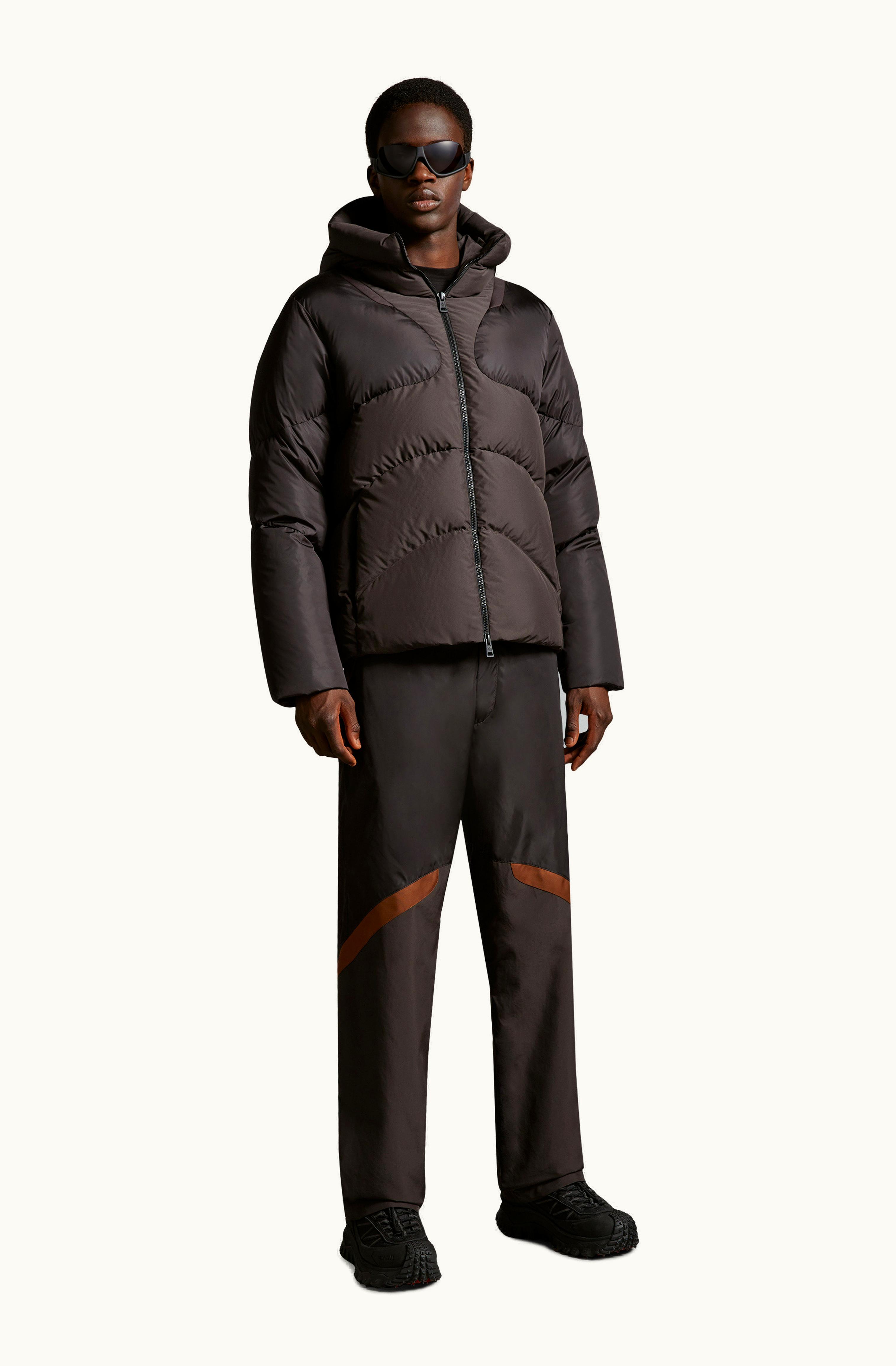 Moncler Moncler Adur Short Down Jacket Dark Gray