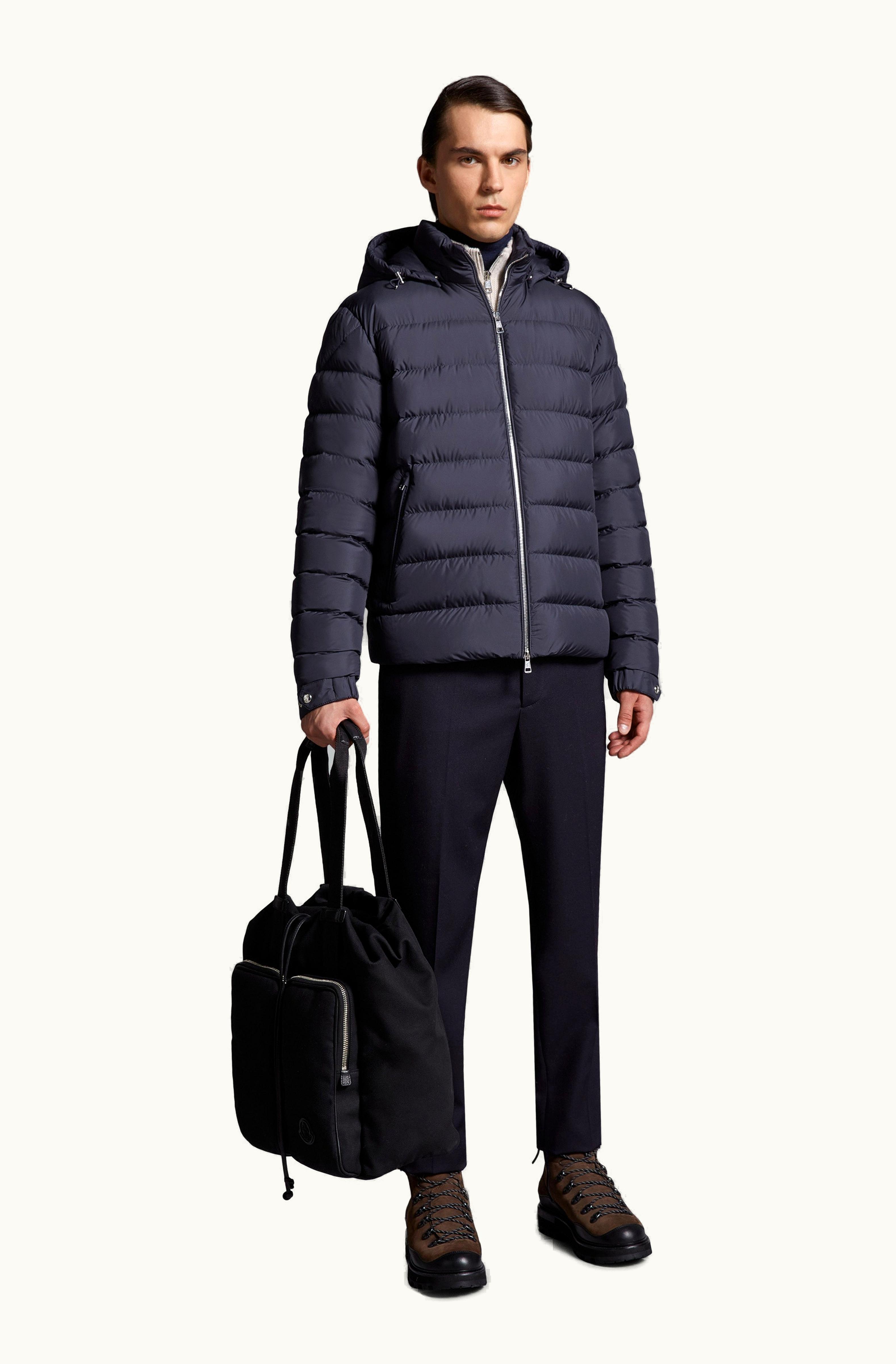 Moncler Moncler Arneb Short Down Jacket Night Blue