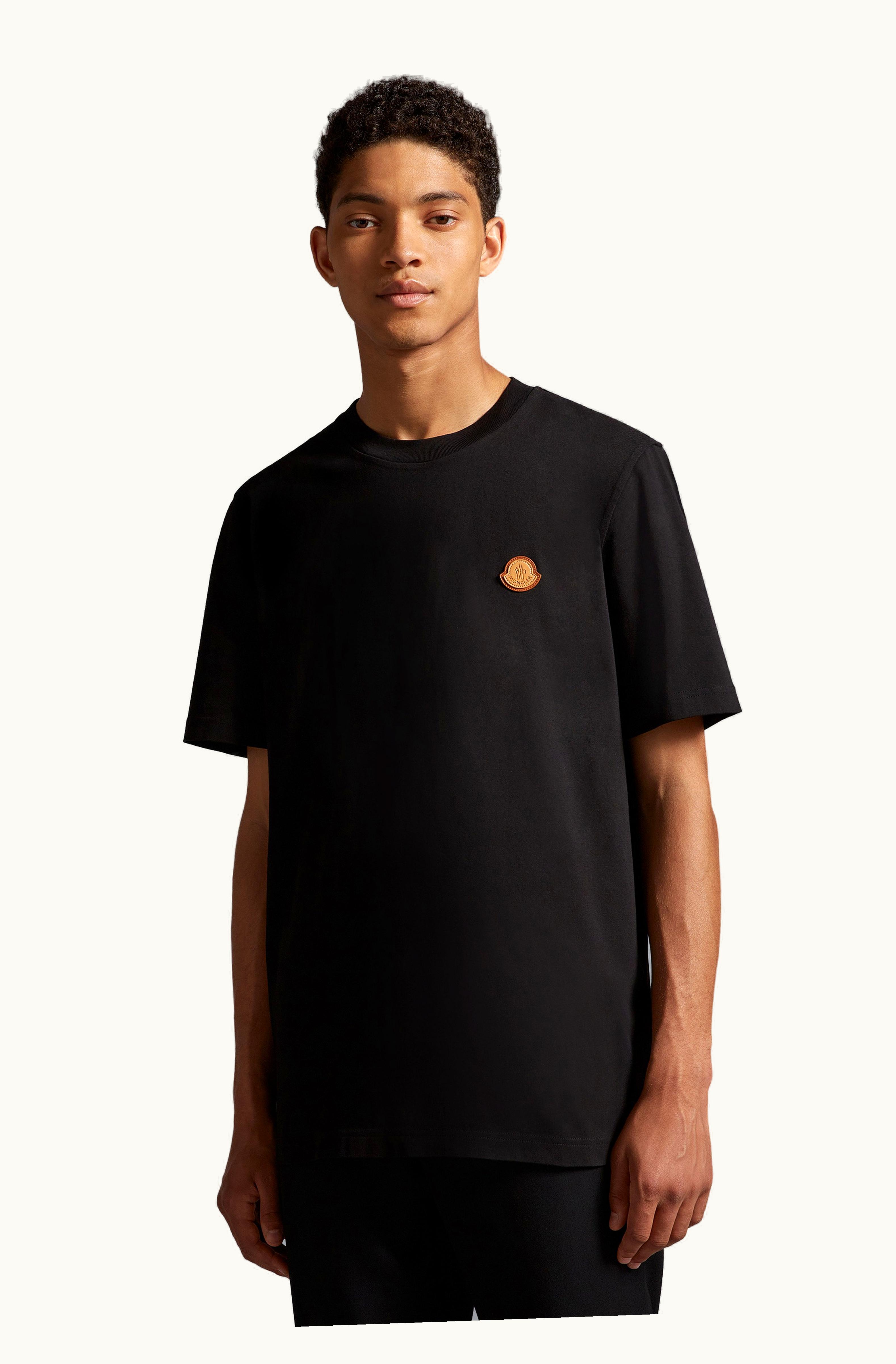 Moncler Moncler Logo T-Shirt Black I20918C000518390T999