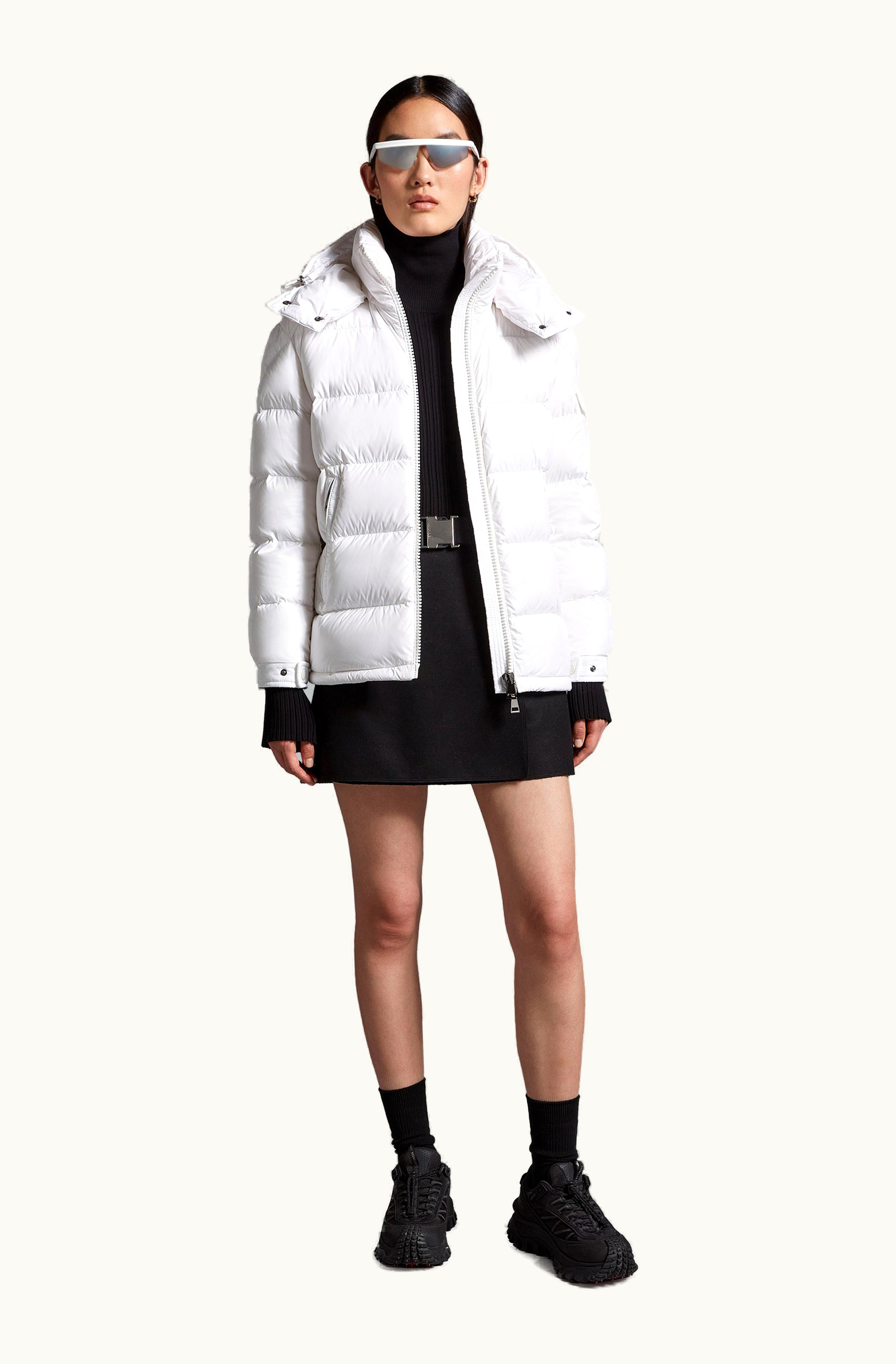 Moncler Moncler Maire Short Down Jacket Off White