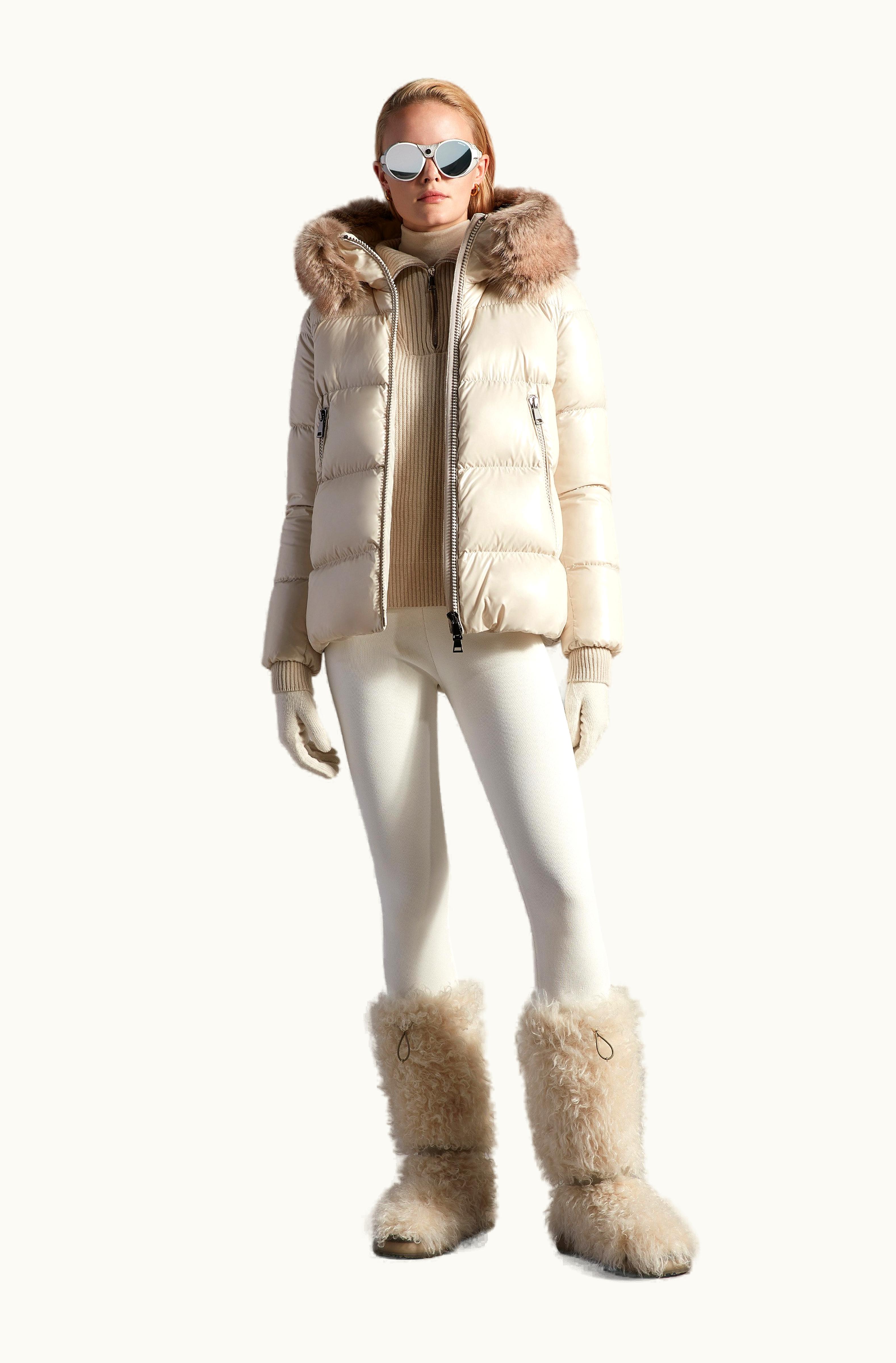Moncler Moncler Laiche Short Down Jacket Gray Beige
