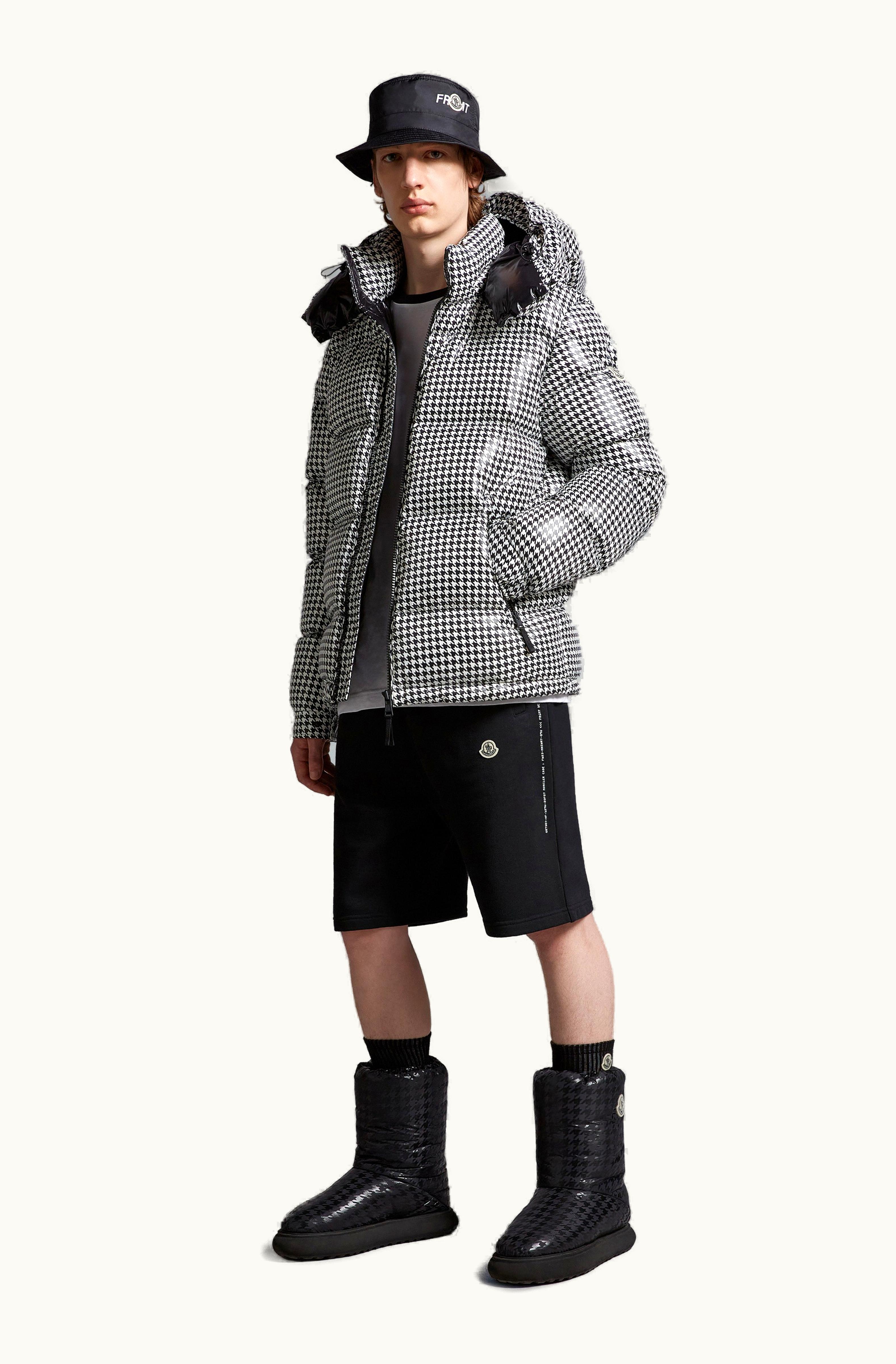 Moncler Moncler Socotrine Short Down Jacket Black & White