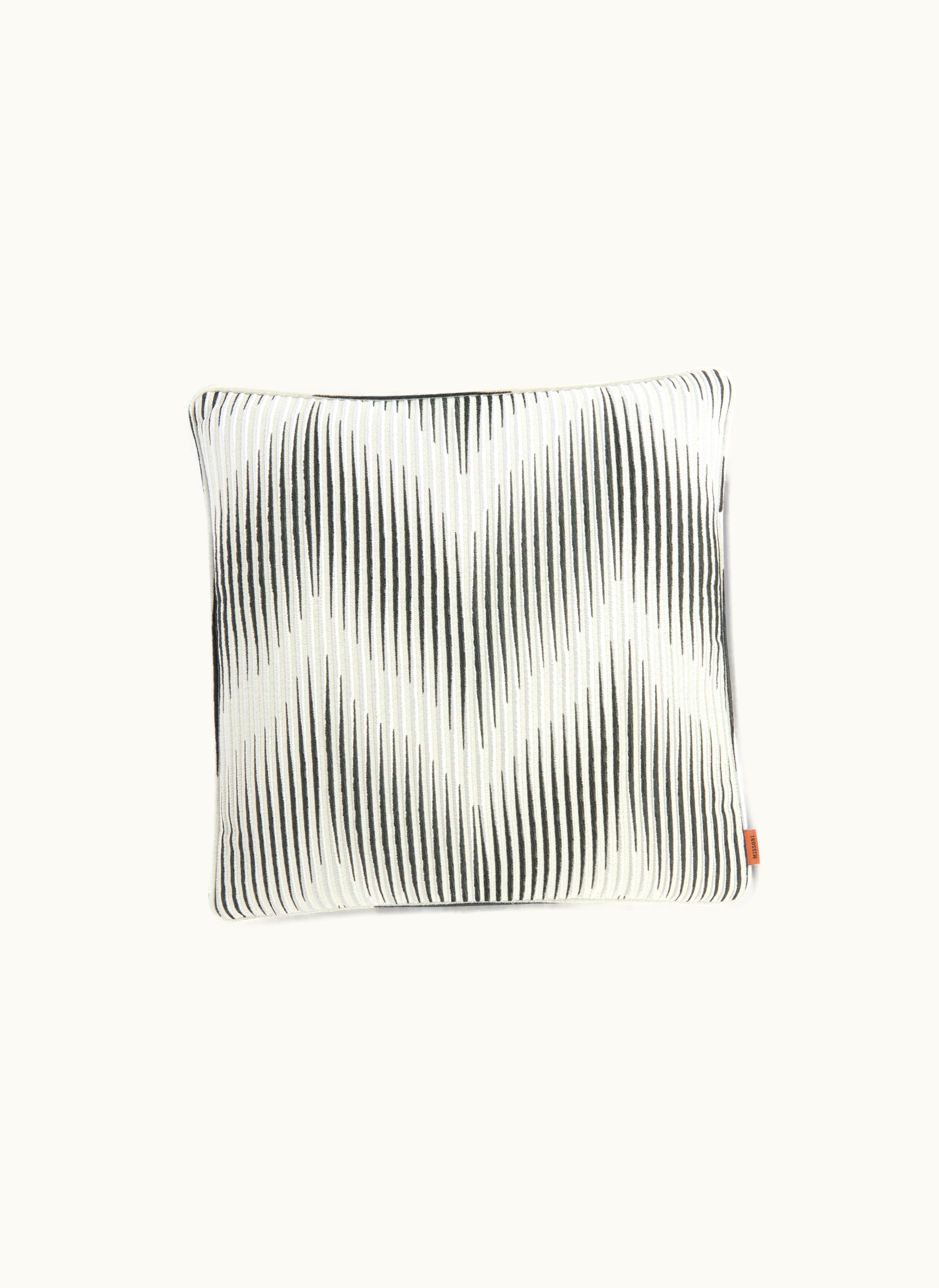 Missoni Missoni Ande 40x40 CM Cushion With Faded Chevron Black & White