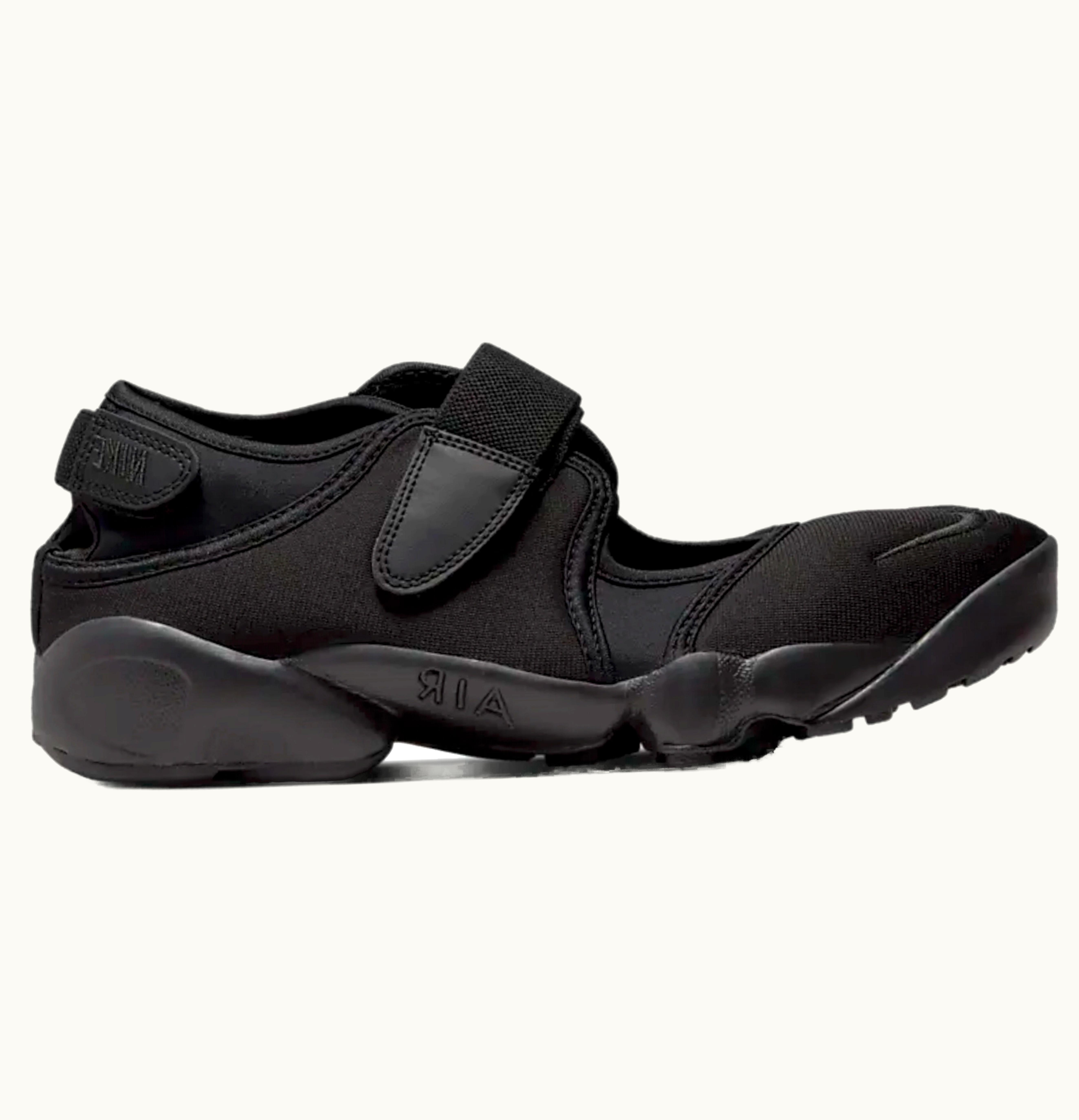 Nike Nike Air Lift Triple Black W