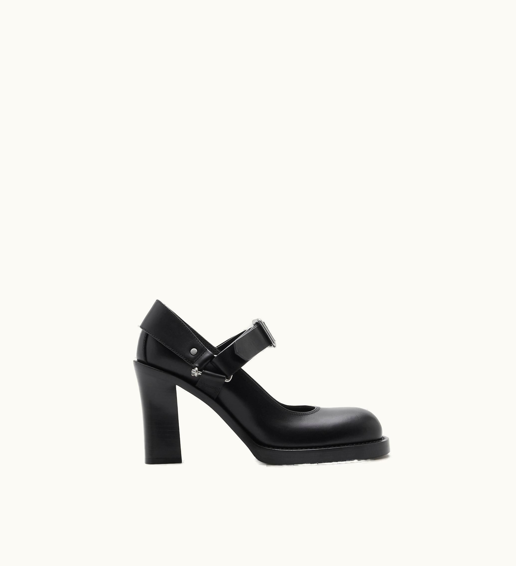 Burberry Burberry Leather Stirrup Pumps In Black - Women