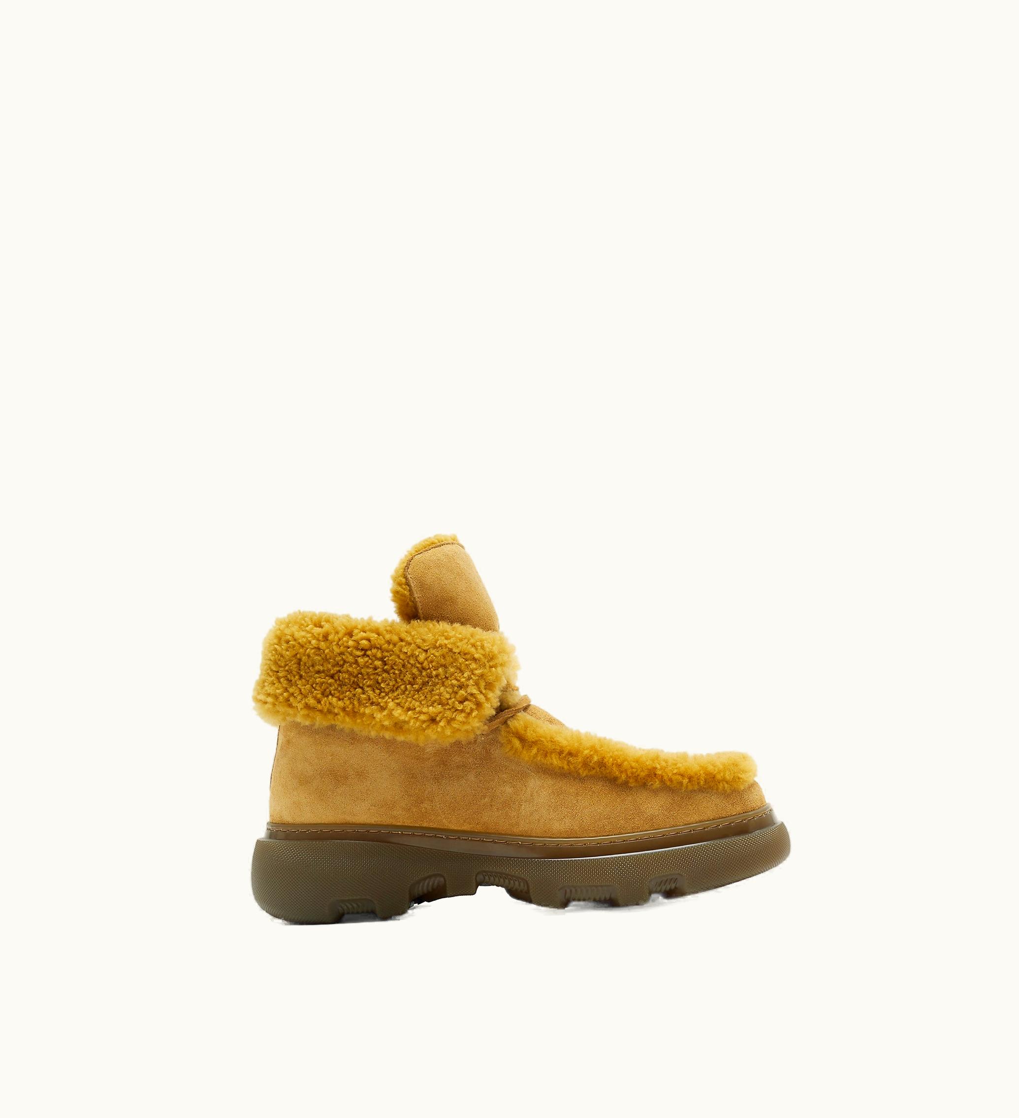 Burberry Burberry Shearling Creeper High Shoes In Manilla / Amber Yellow - Women
