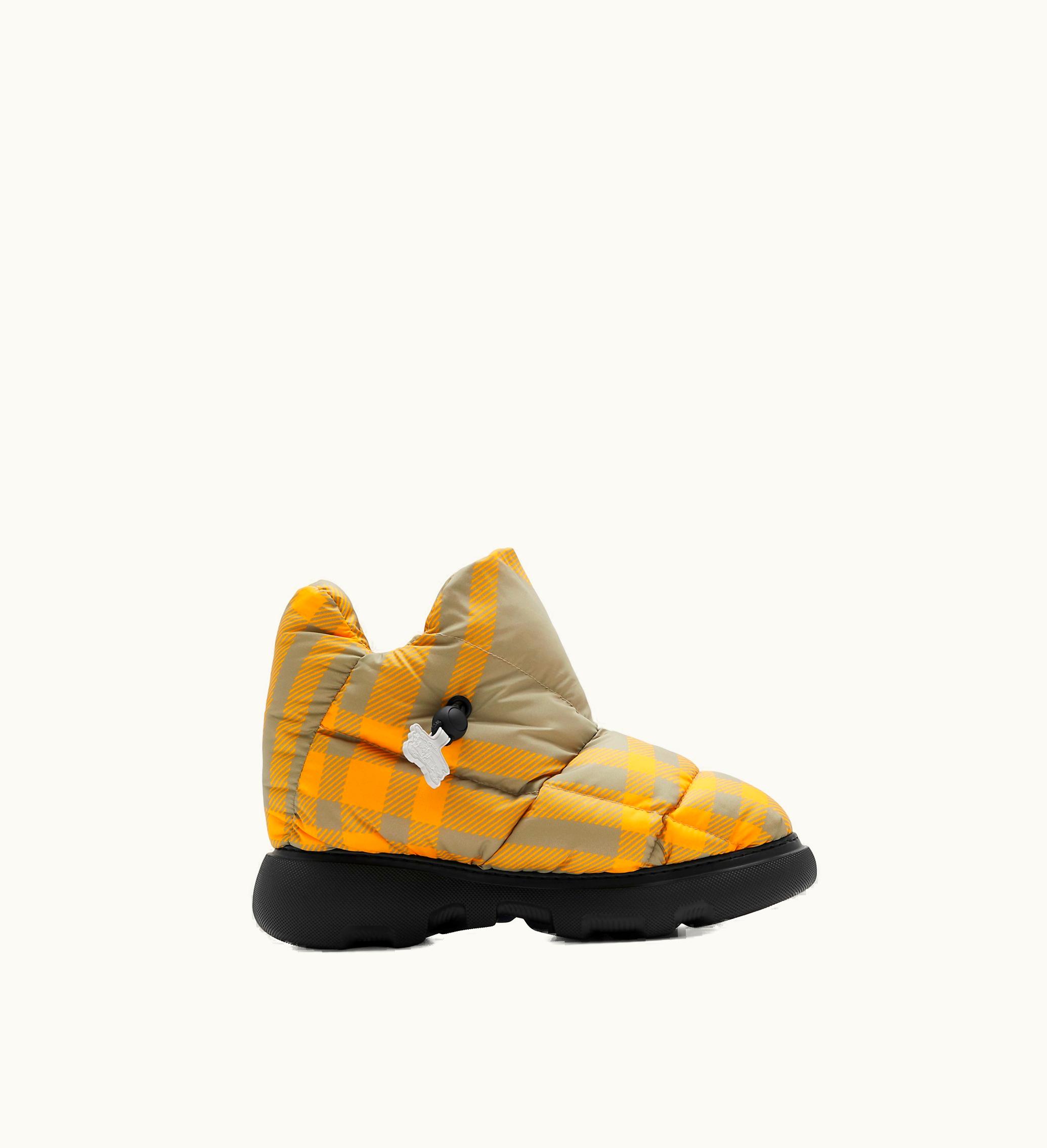 Burberry Burberry Check Pillow Boots In Hunter - Women