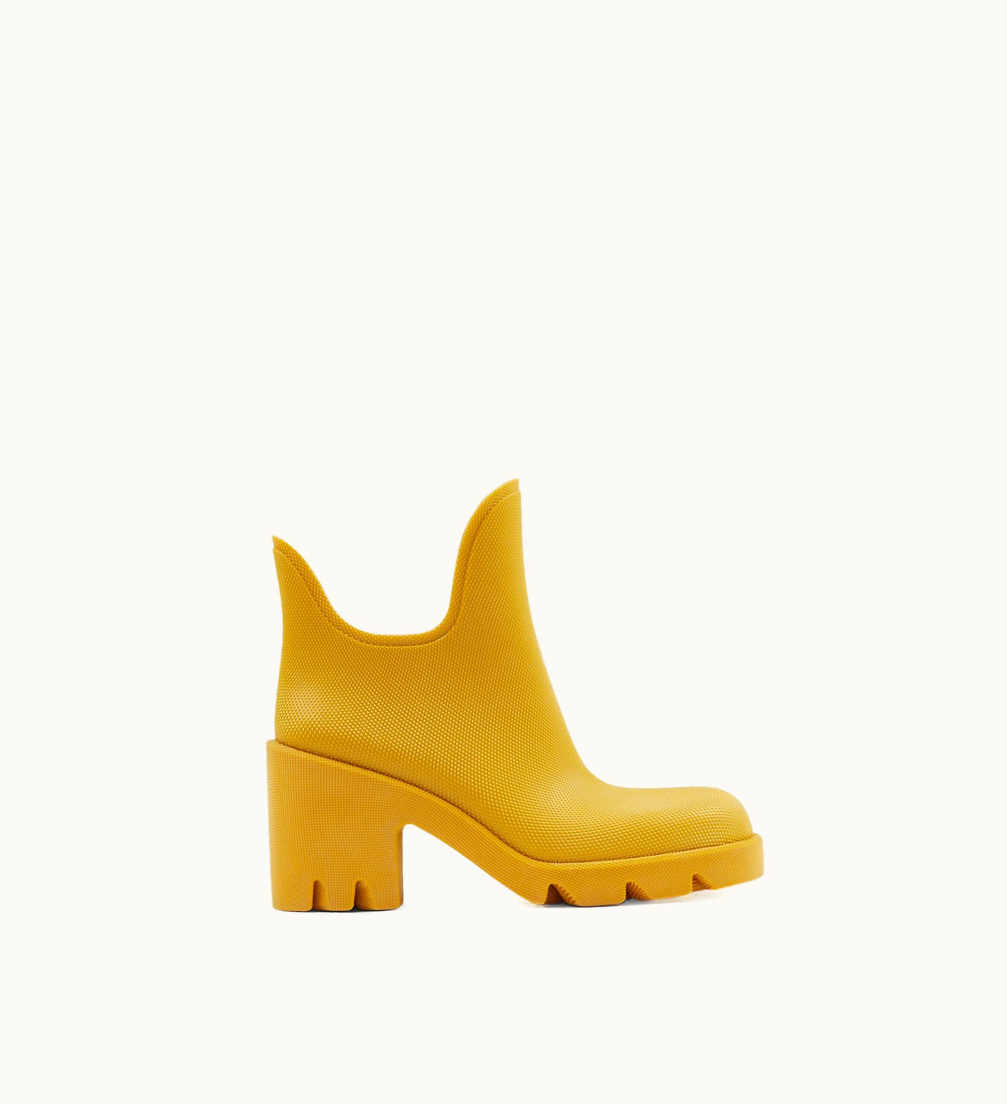 Burberry Burberry Rubber Marsh Heel Boots In Manilla - Women