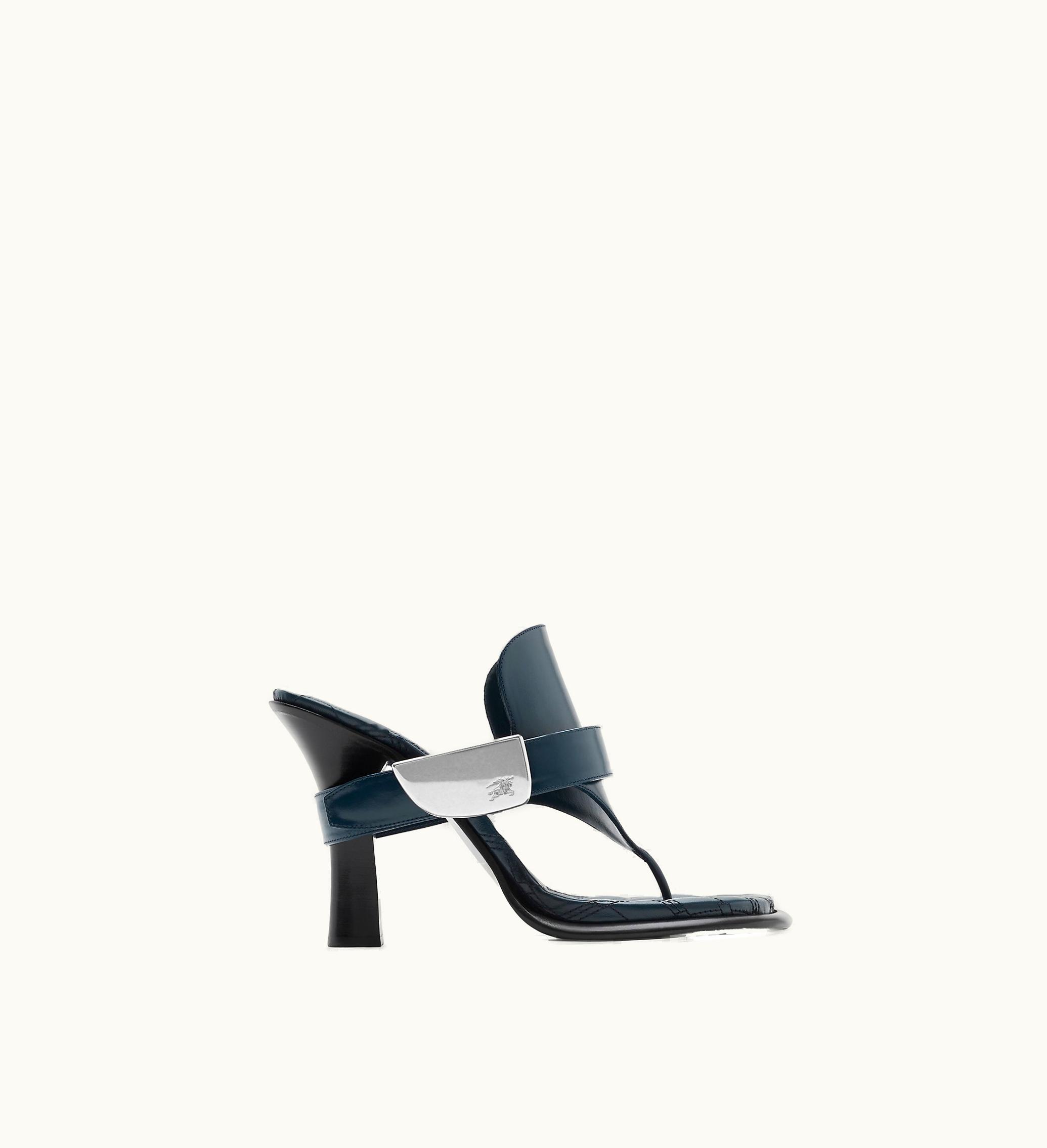 Burberry Burberry Leather Bay Sandals In Lake - Women