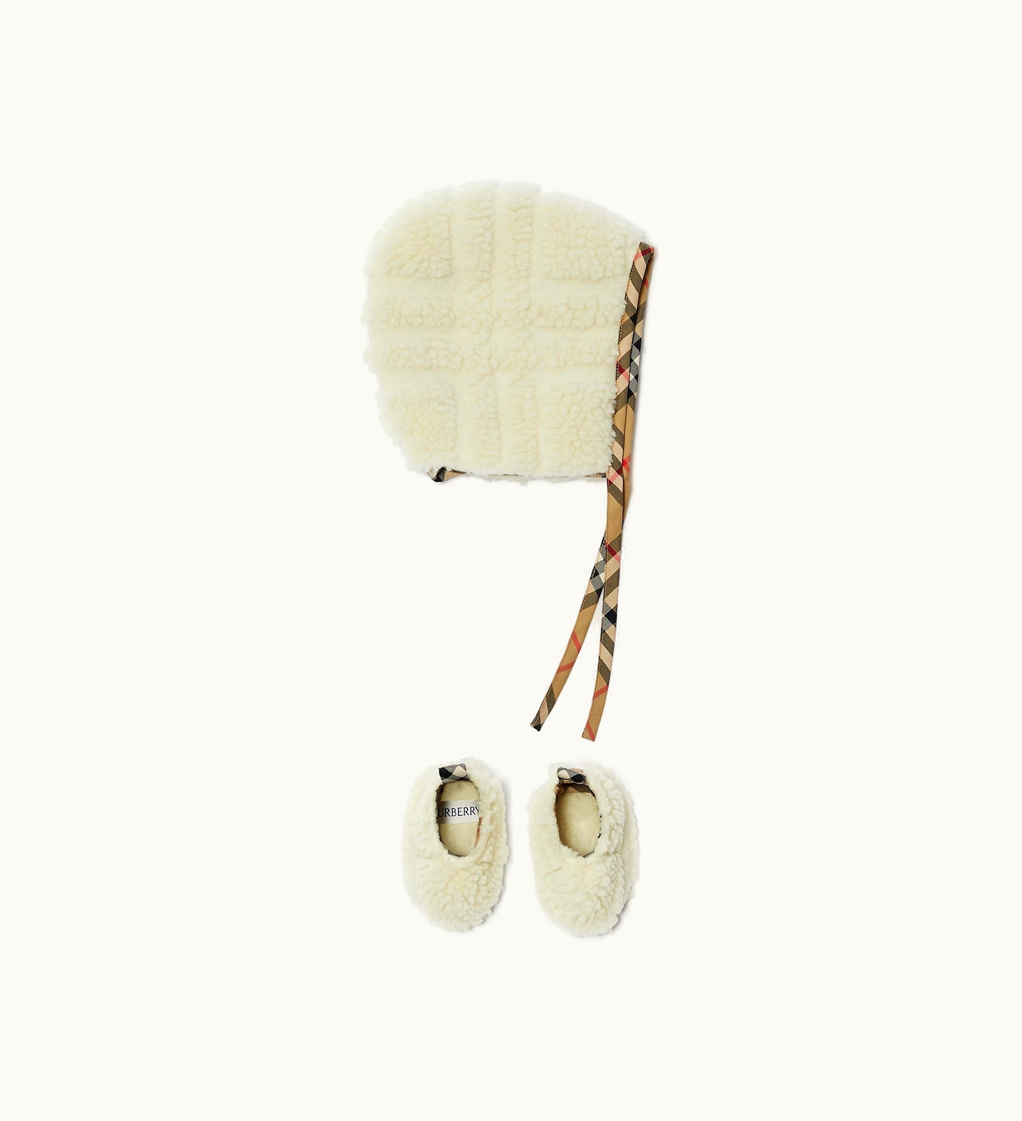 Burberry Burberry Check Fleece Two-piece Baby Gift Set In Salt - Children