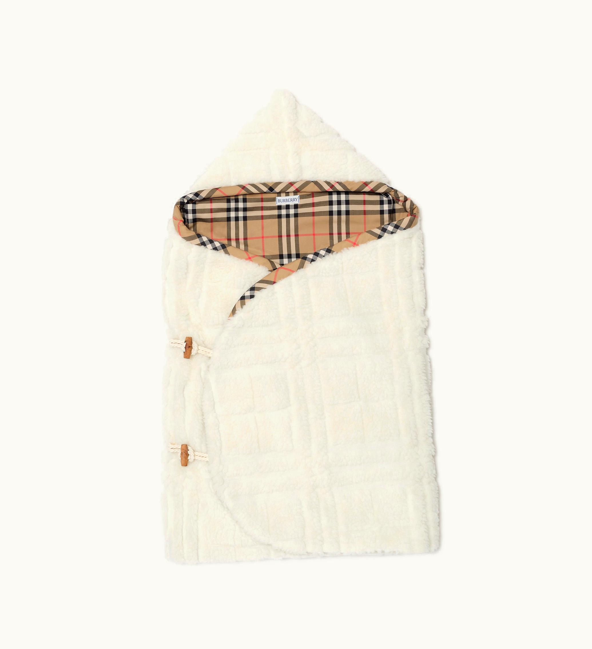 Burberry Burberry Check Fleece Baby Nest In Salt - Children