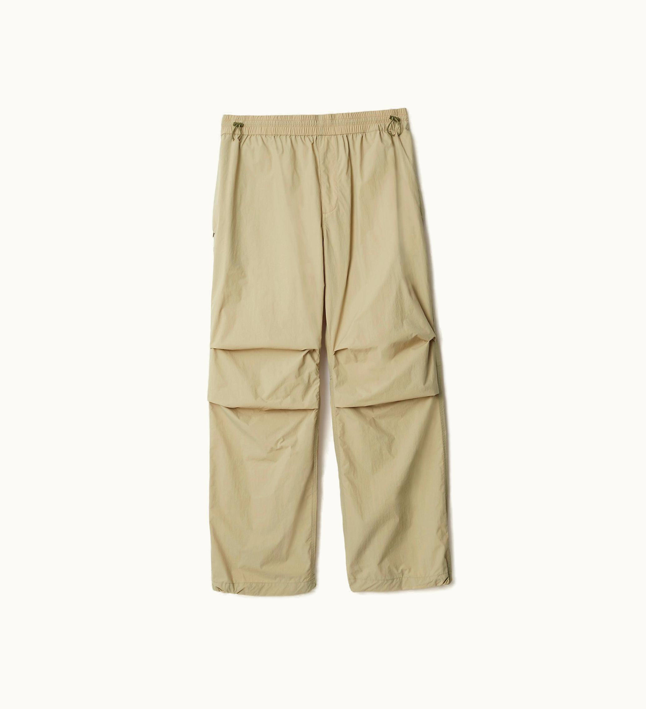 Burberry Burberry Nylon Cargo Trousers In Hunter - Men