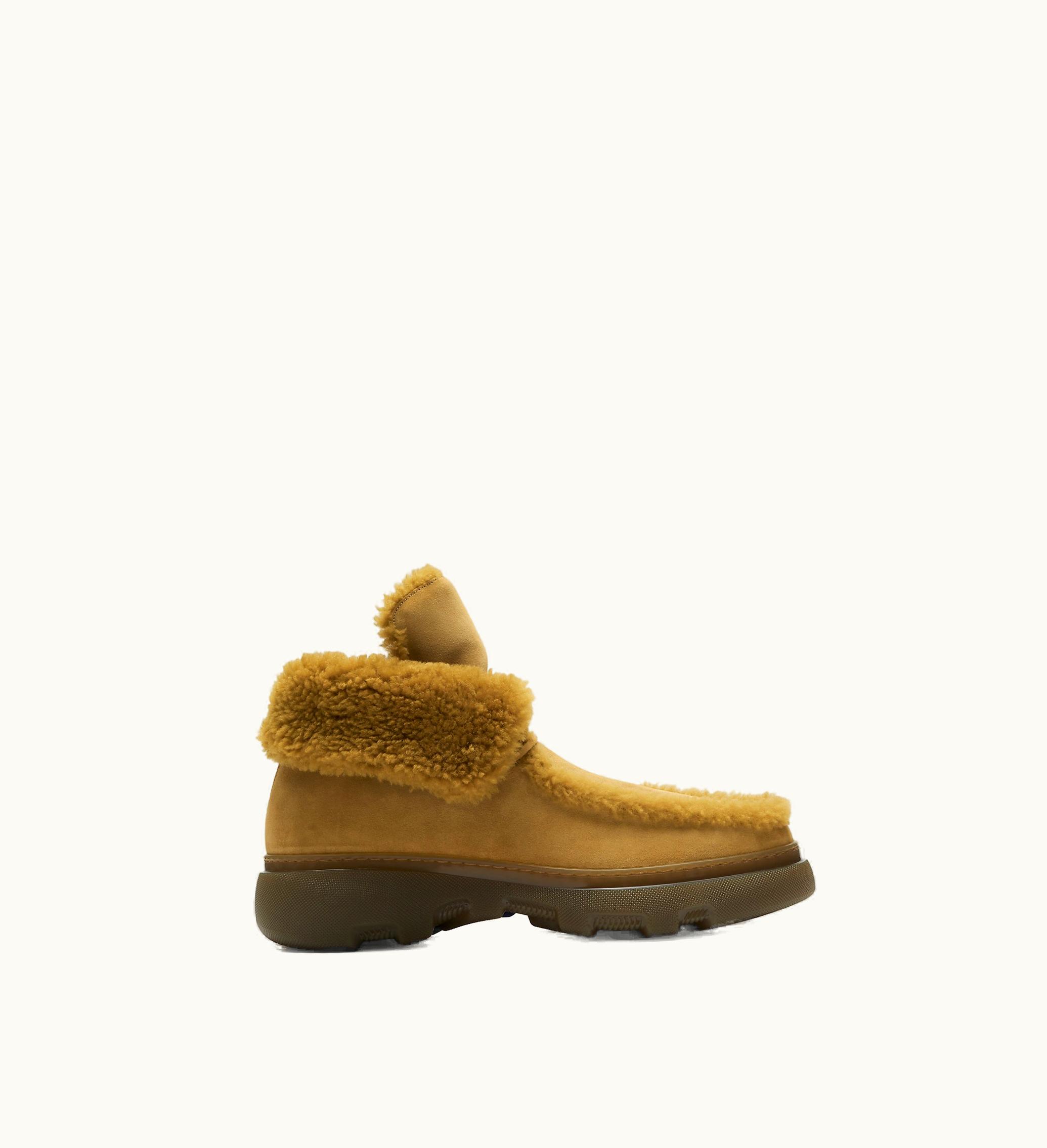 Burberry Burberry Shearling Creeper High Shoes In Manilla / Amber Yellow - Men