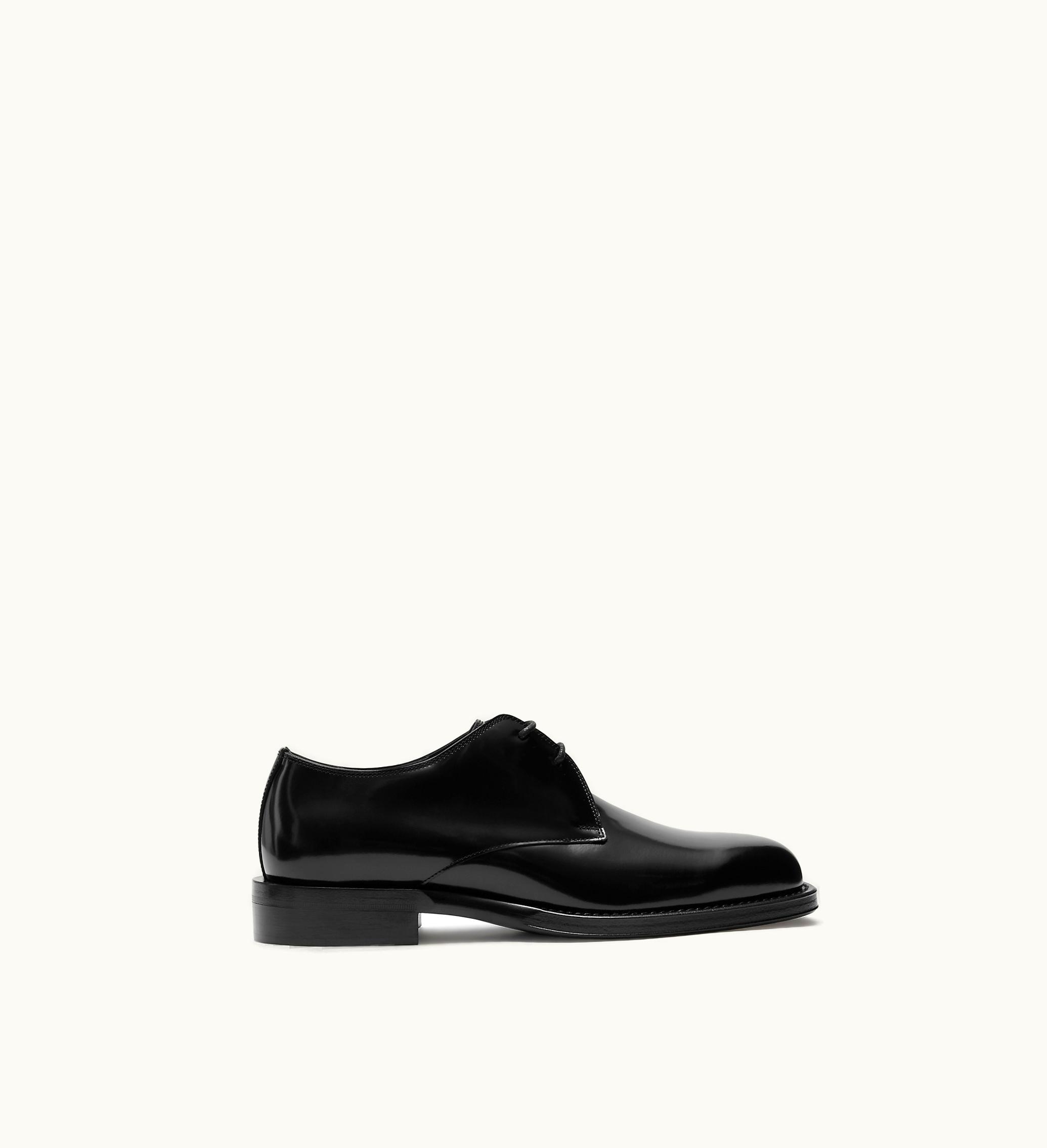 Burberry Burberry Leather Tux Derby Shoes In Black - Men