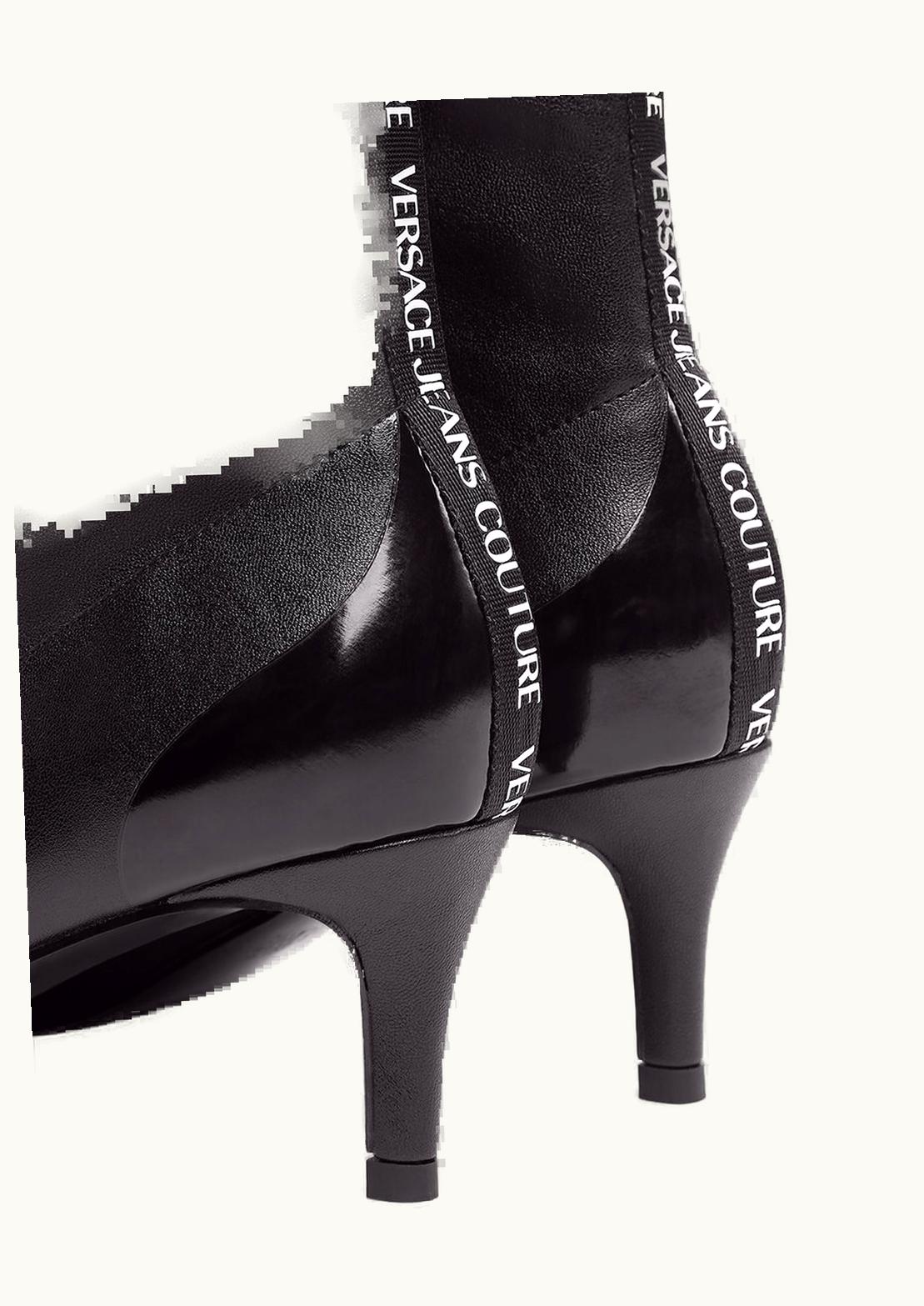 Versace Versace Logo Mid-Heel Ankle Boots Black