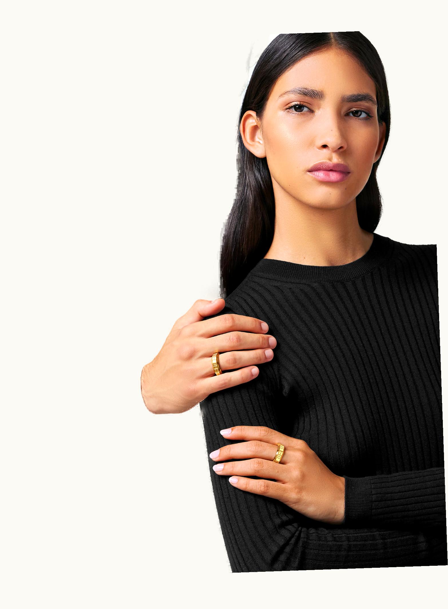 Versace Versace Greca Quilting Band Ring Gold