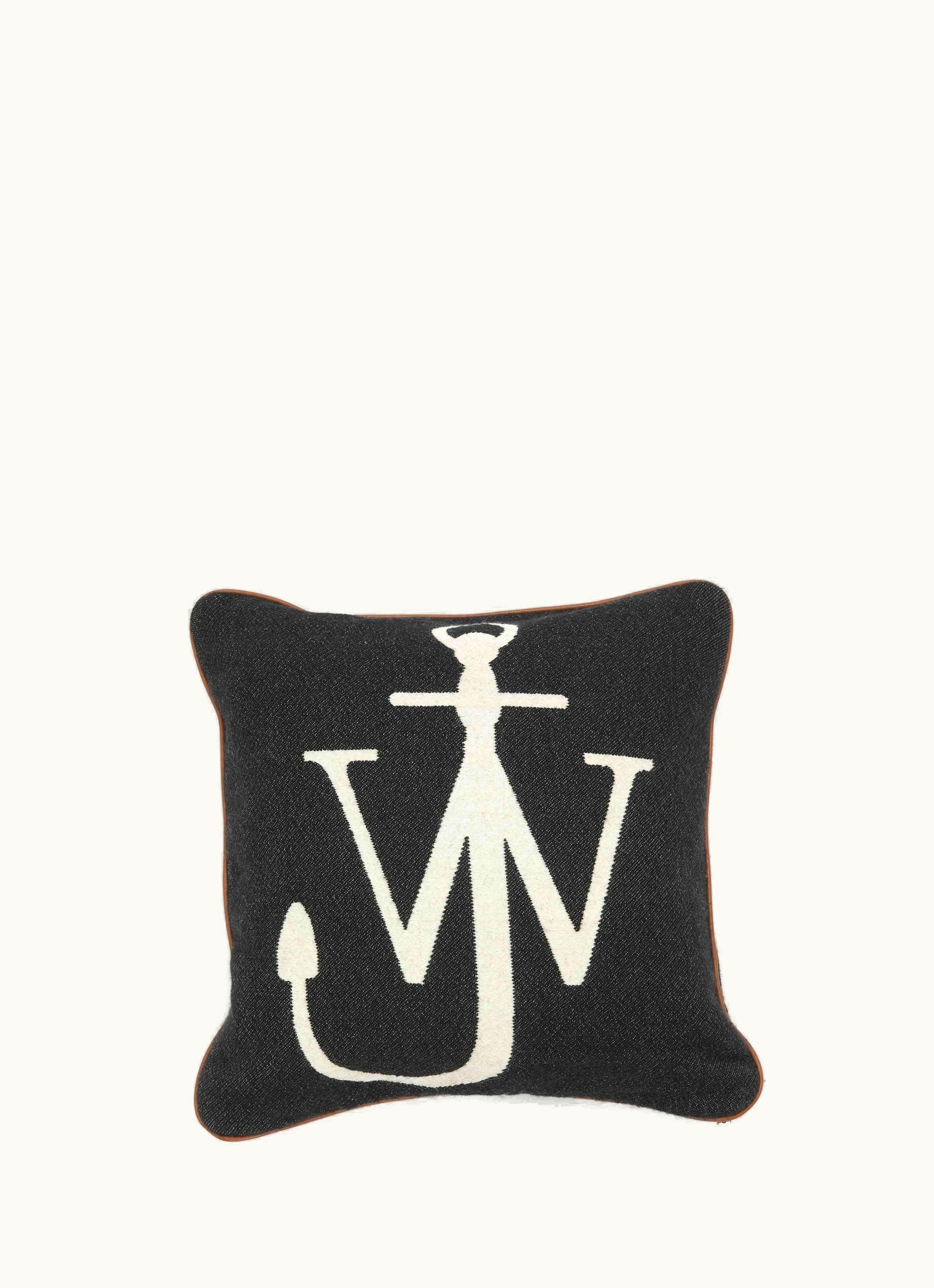 JW Anderson JW Anderson Anchor Logo Cushion In Black