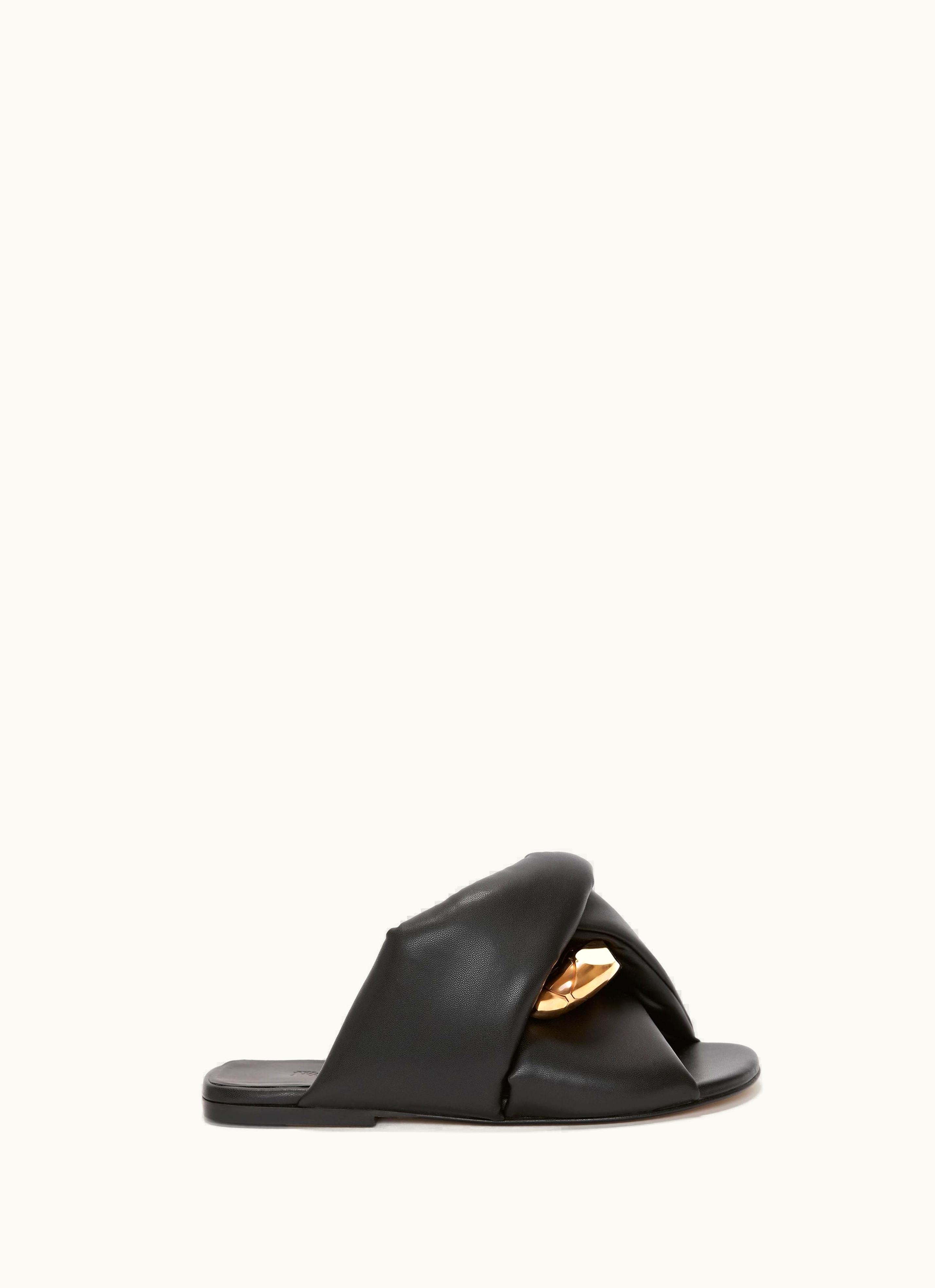 JW Anderson JW Anderson Chain Twist Leather Flats In Black