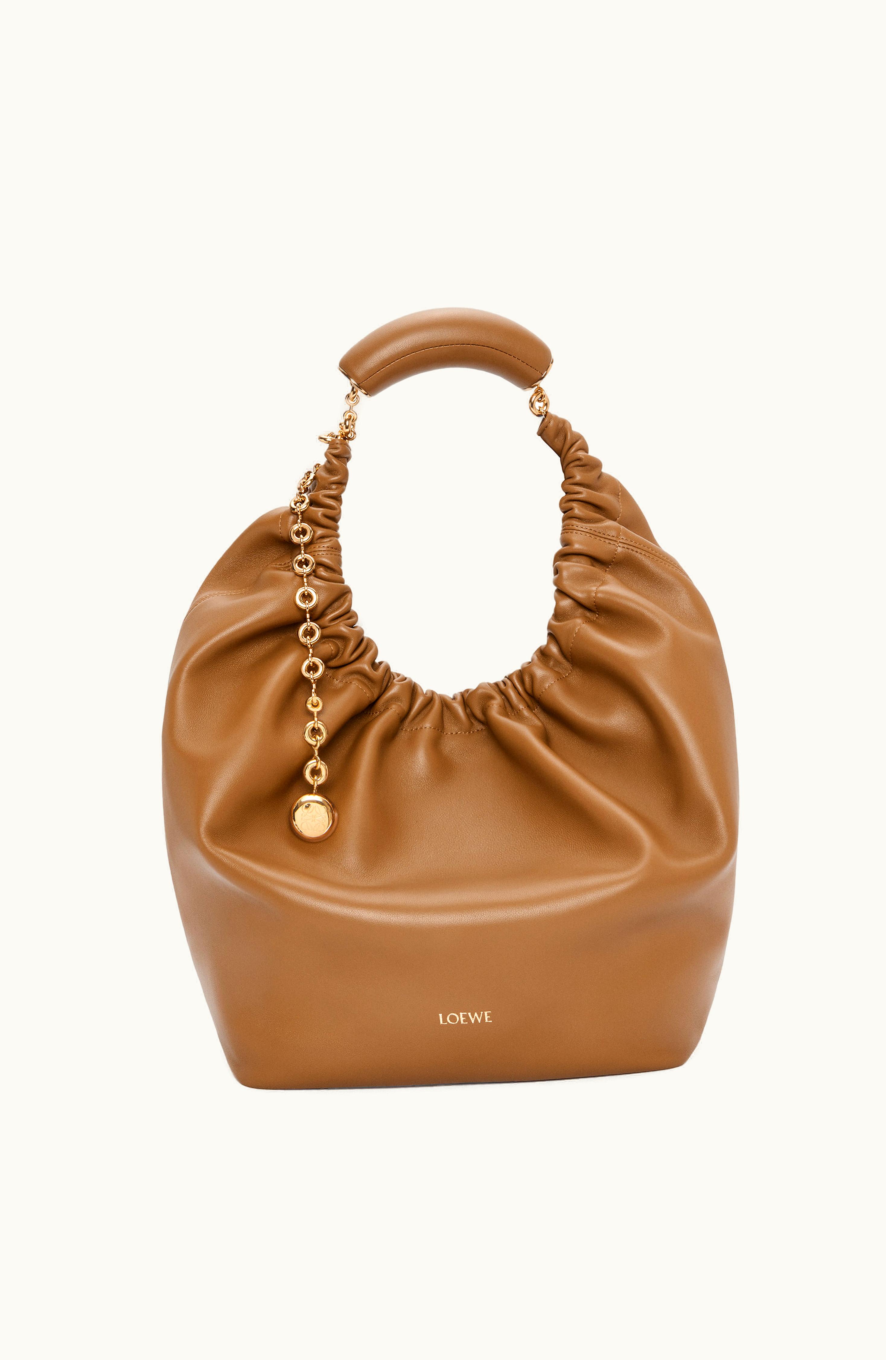 Loewe Loewe Medium Squeeze Bag In Nappa Lambskin Oak