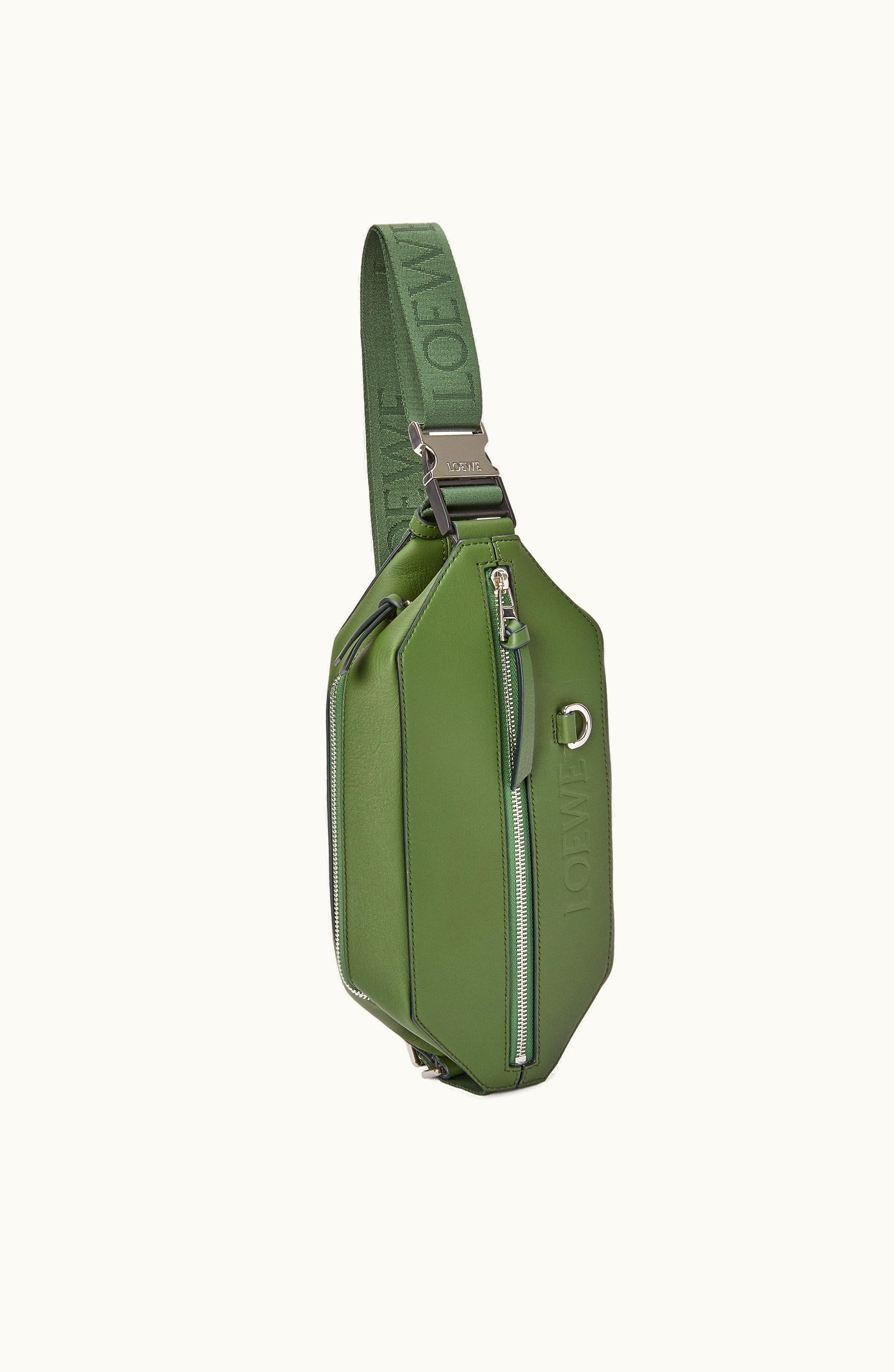 Loewe Loewe Convertible Sling In Classic Calfskin Hunter Green