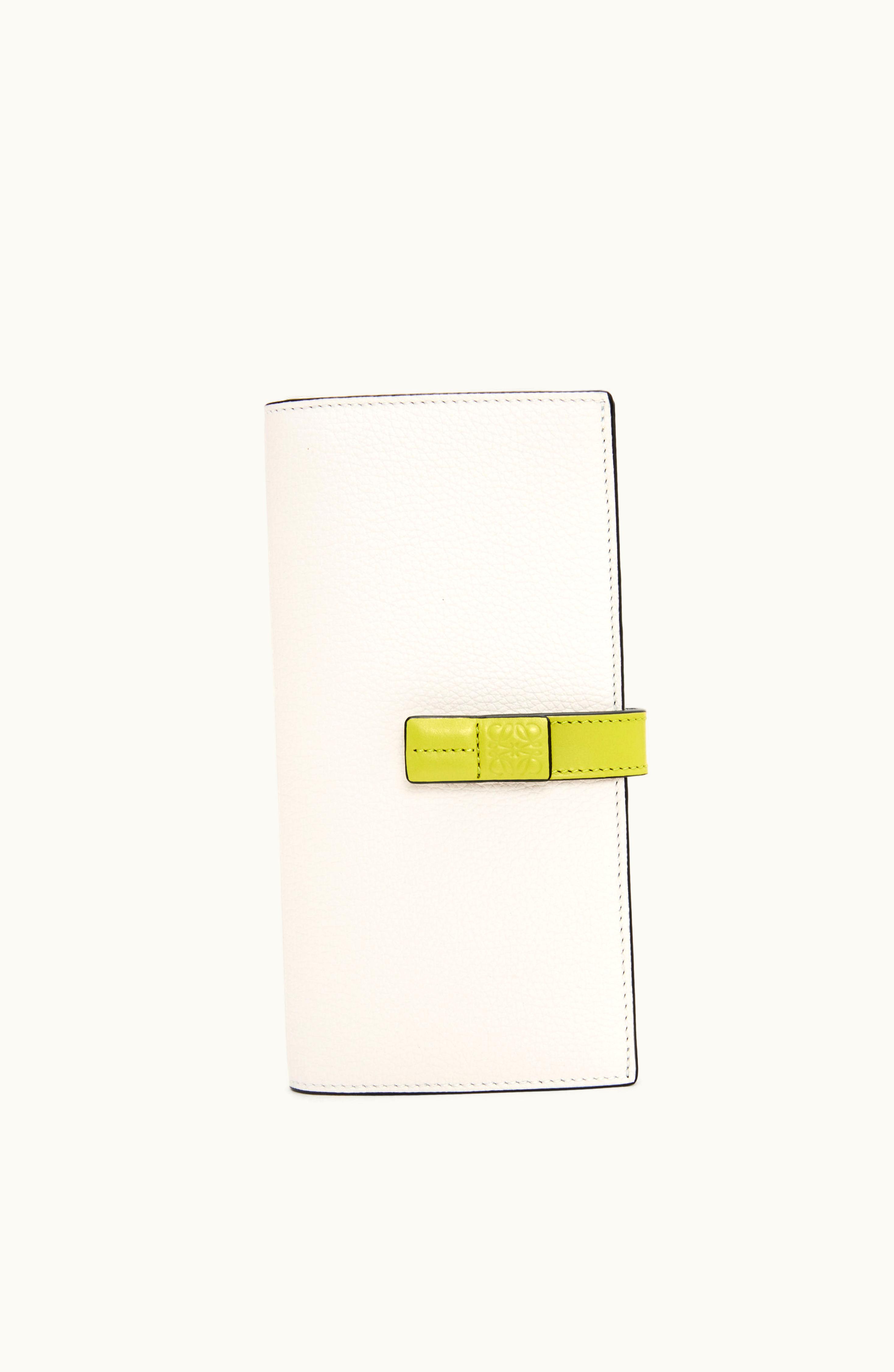 Loewe Loewe Large Vertical Wallet In Grained Calfskin Soft White / Lime Yellow