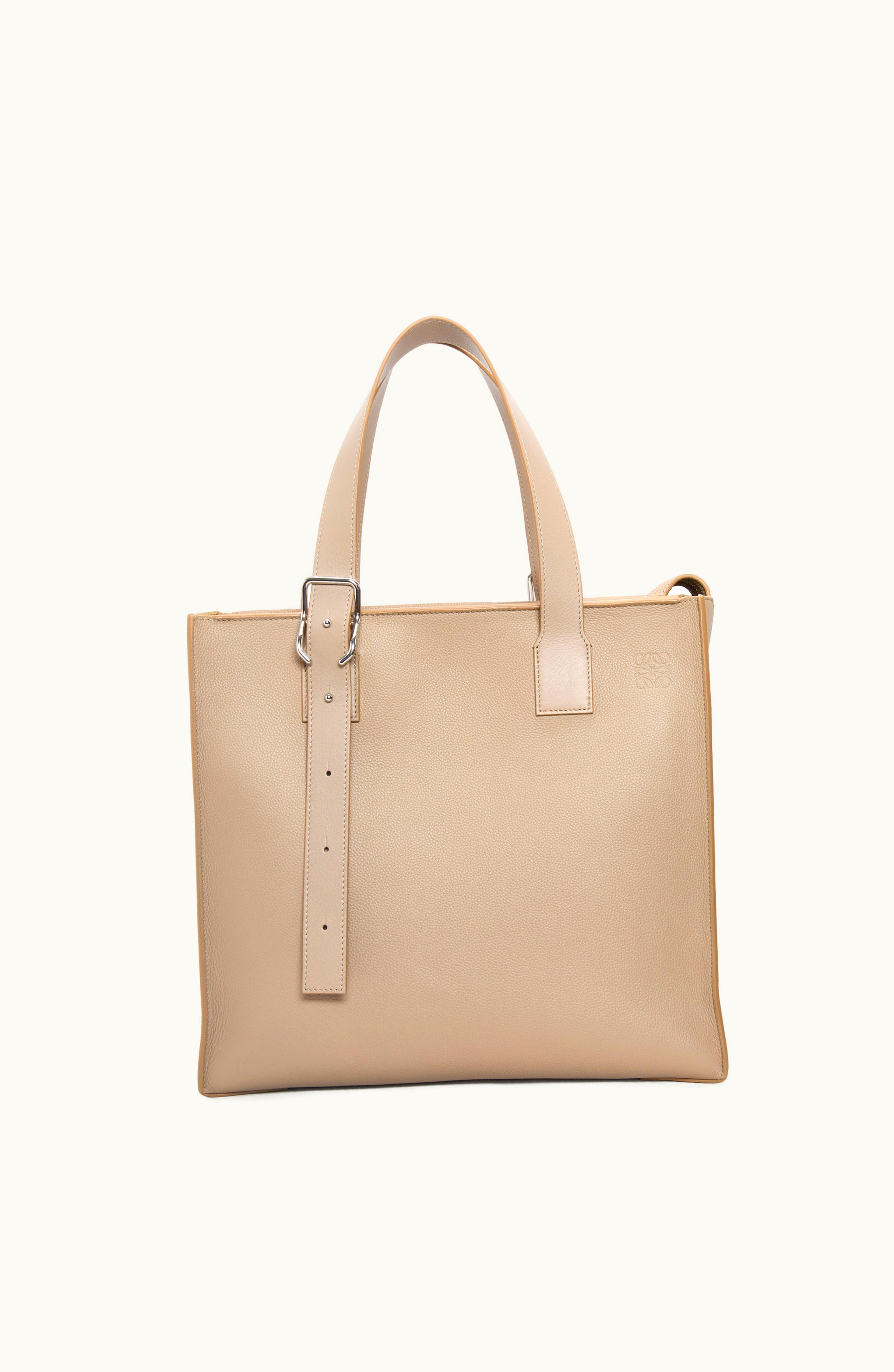 Loewe Loewe Buckle Zip Tote In Soft Grained Calfskin Sand