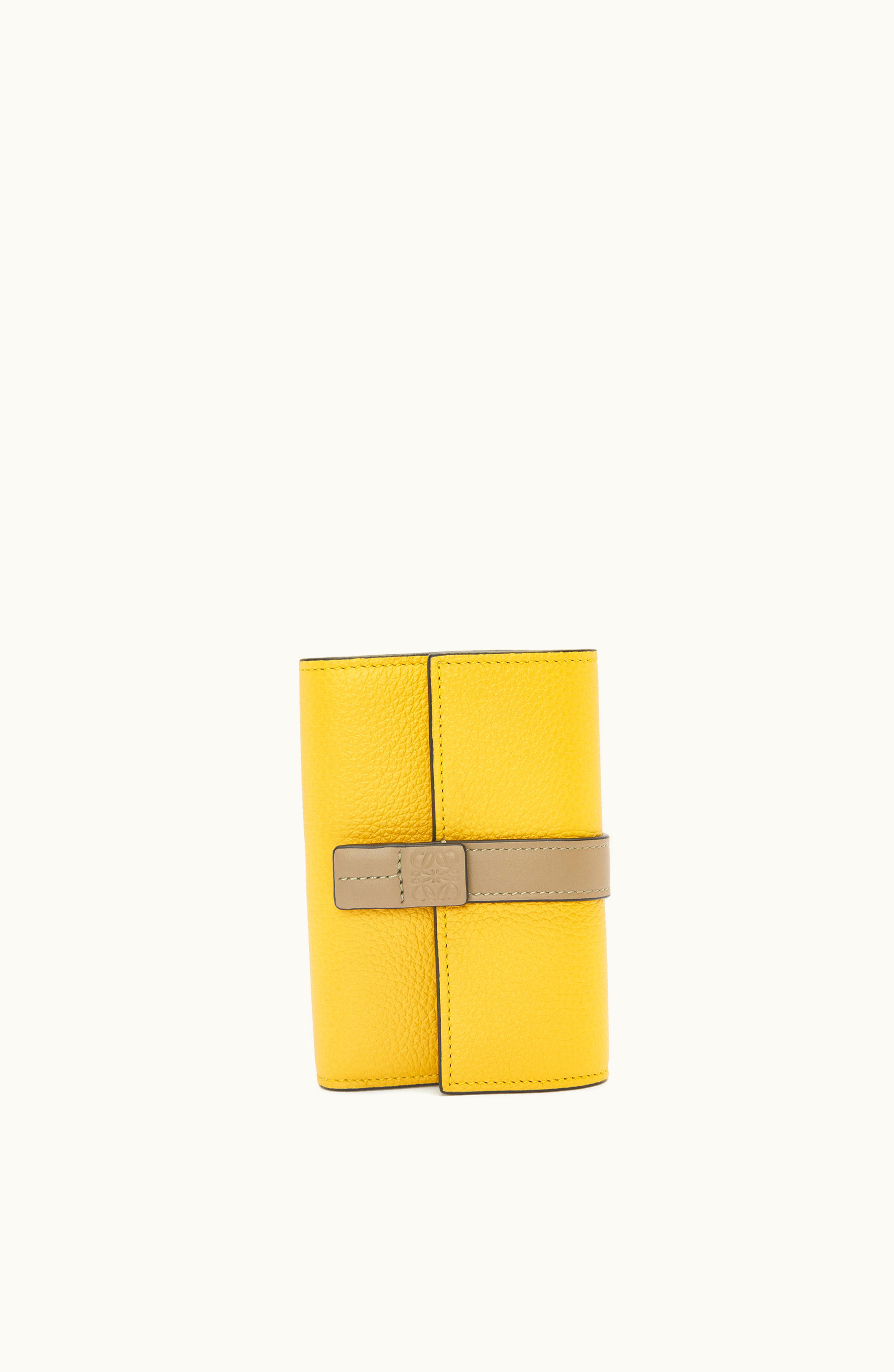 Loewe Loewe Small Vertical Wallet In Soft Grained Calfskin Yellow / Clay Green