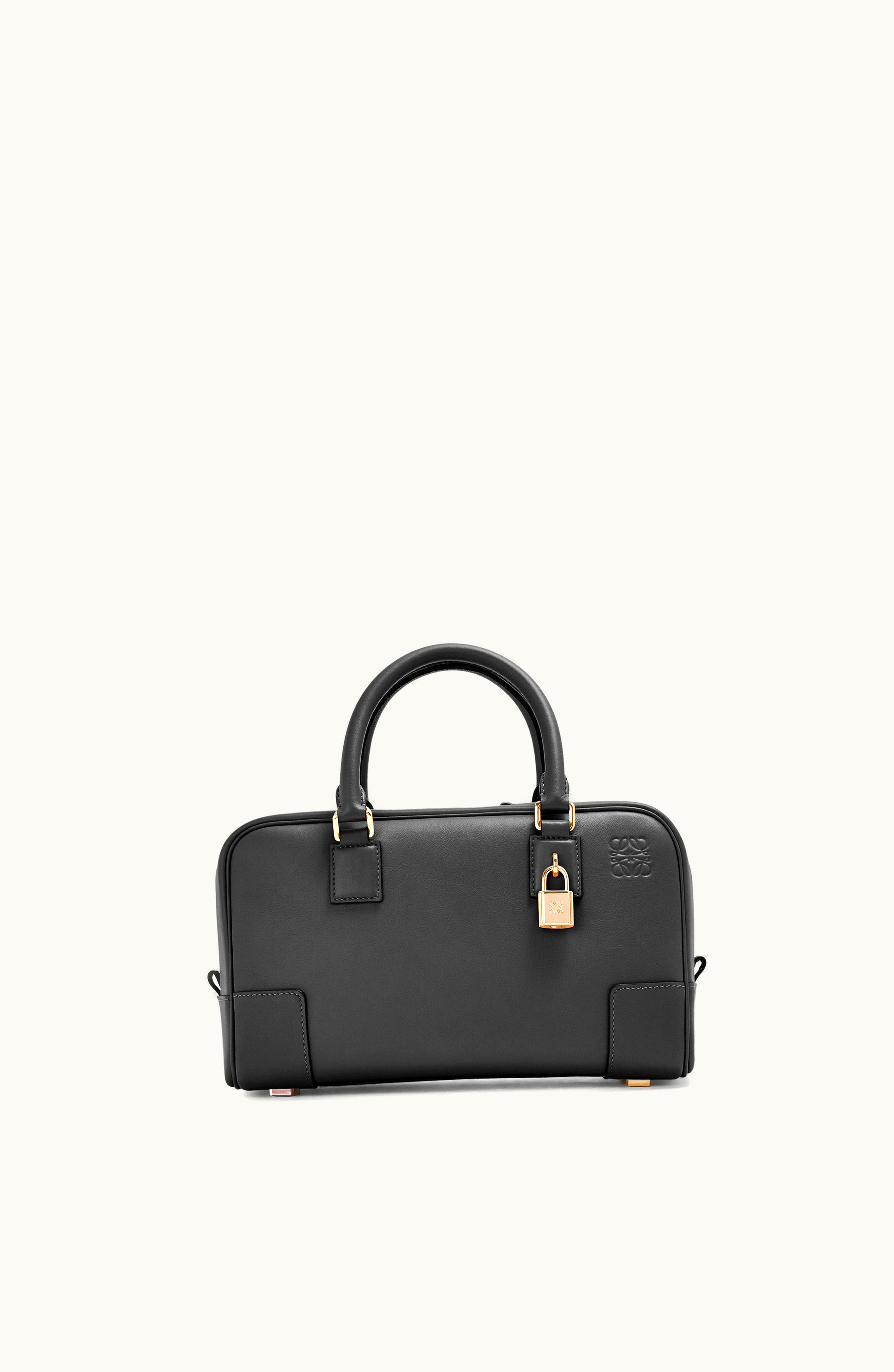 Loewe Loewe Amazona 23 Bag In Nappa Calfskin Black