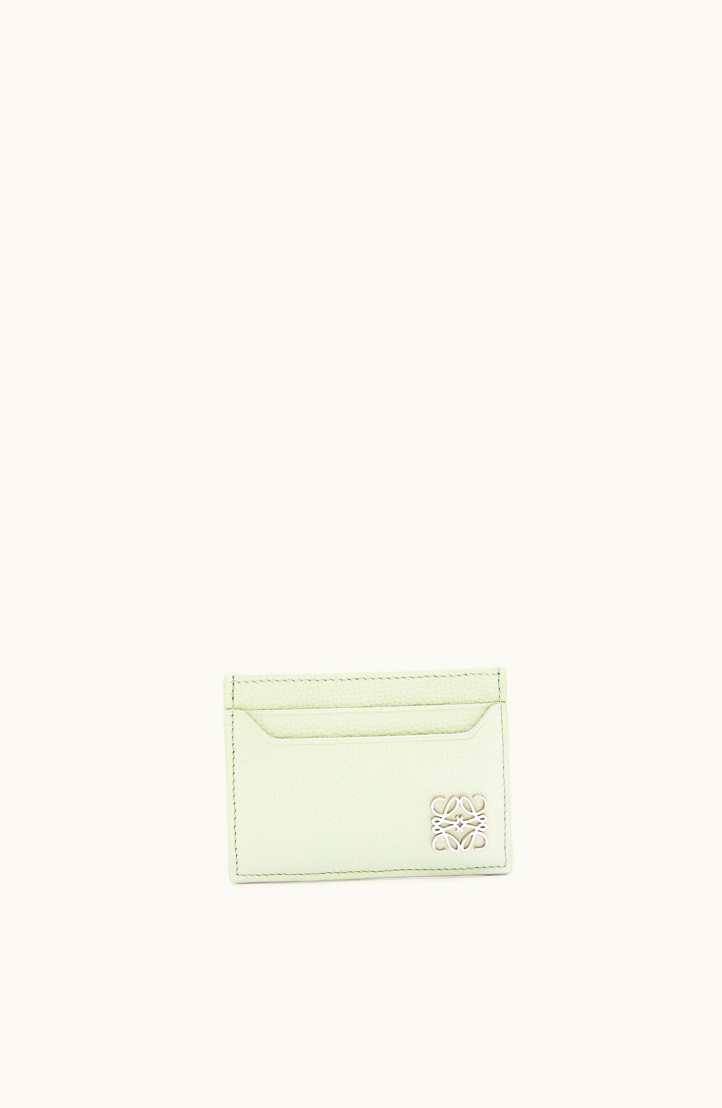 Loewe Loewe Anagram Plain Cardholder In Pebble Grain Calfskin Spring Jade