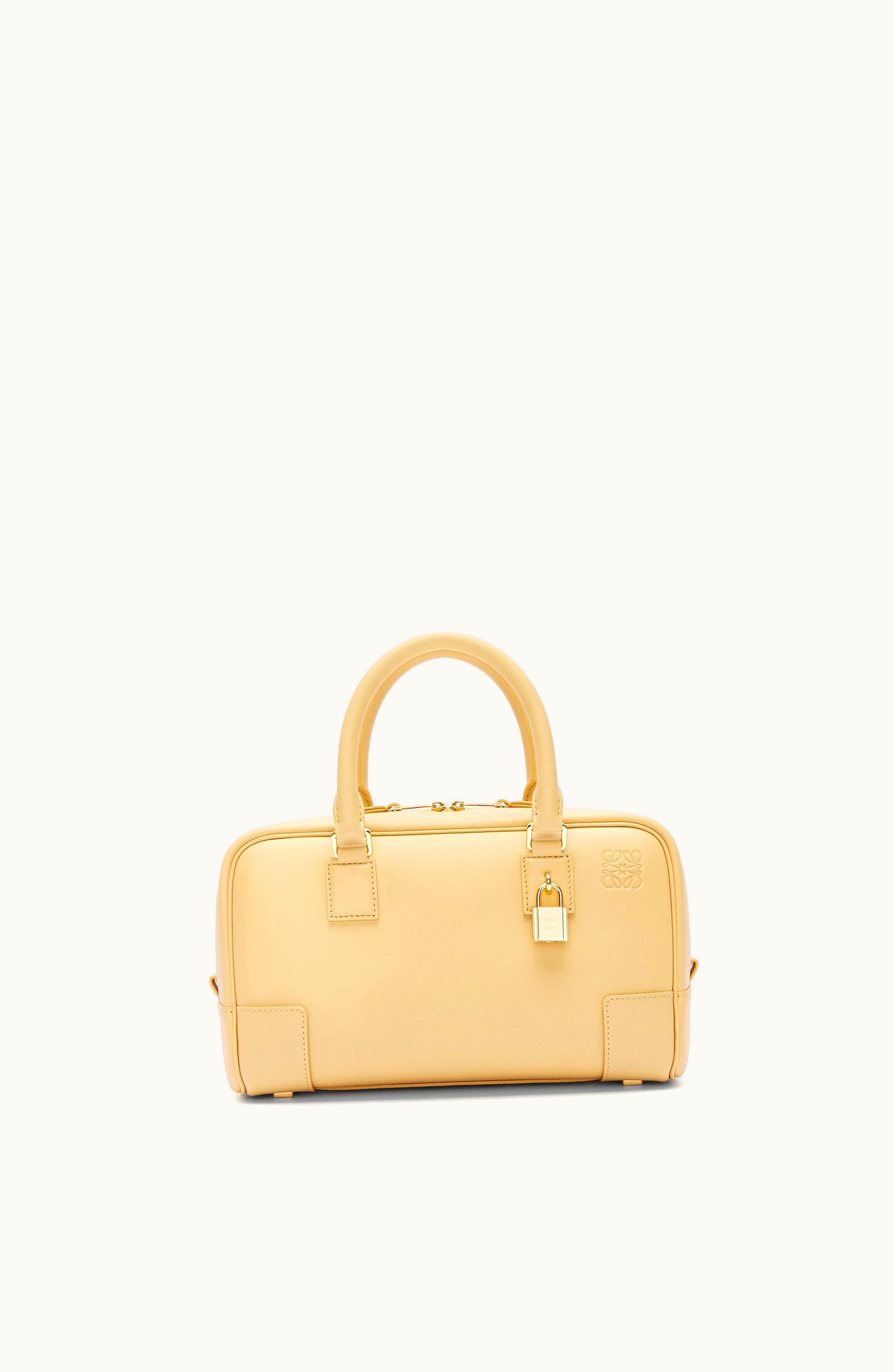 Loewe Loewe Amazona 23 Bag In Nappa Calfskin Butter