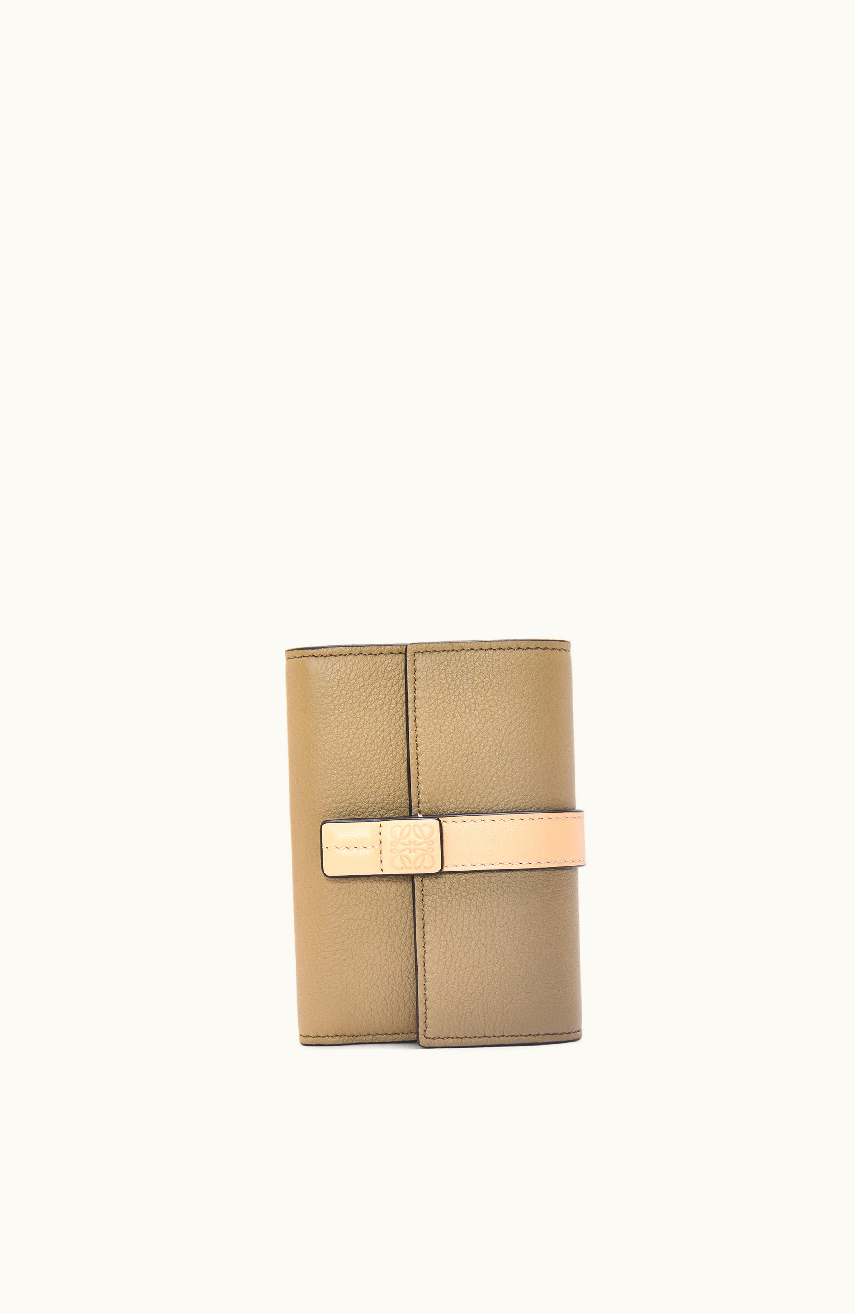 Loewe Loewe Small Vertical Wallet In Soft Grained Calfskin Artichoke Green / Dusty Beige