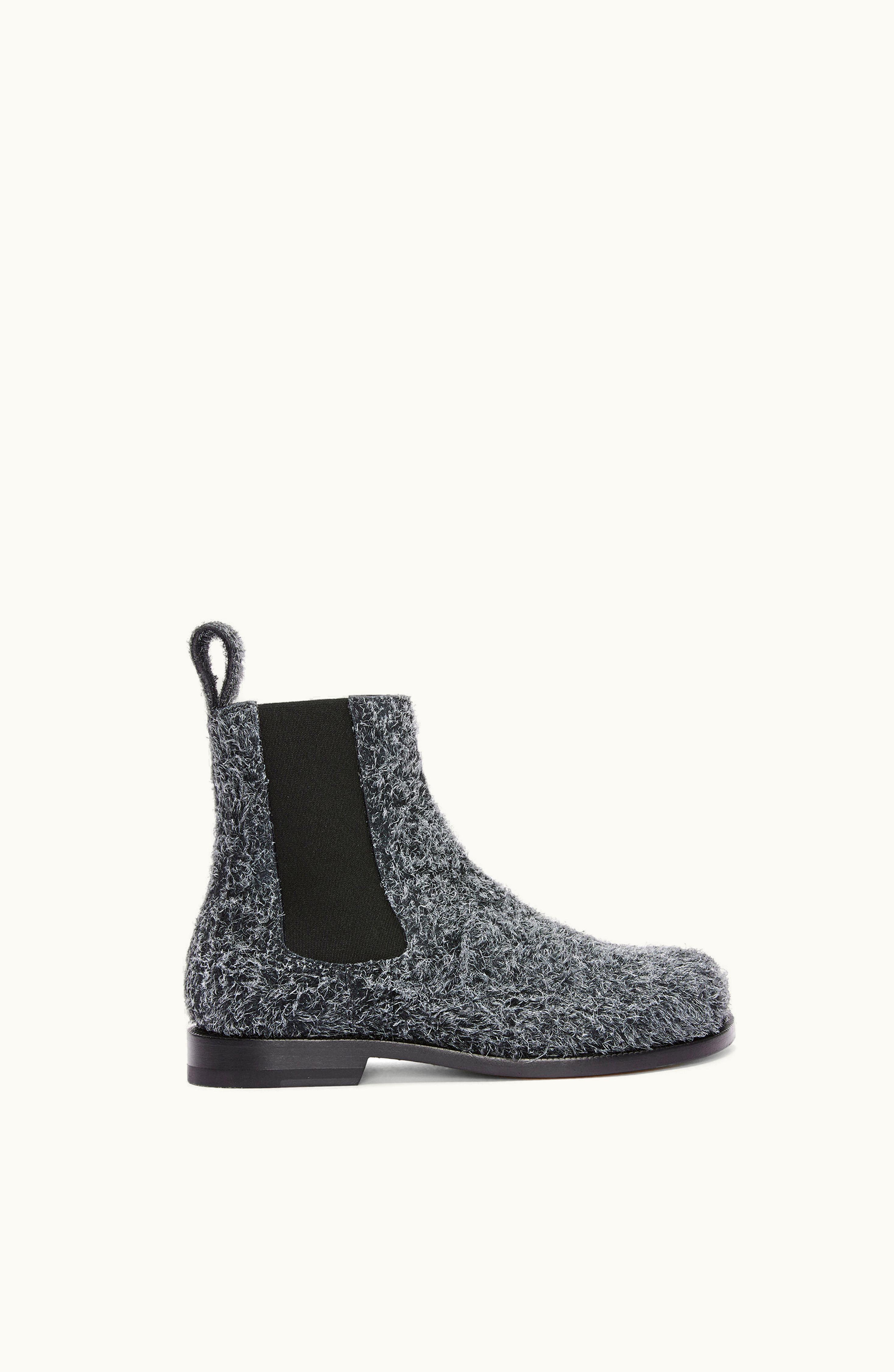 Loewe Loewe Campo Chelsea Boot In Brushed Suede Charcoal - Luxury Edition