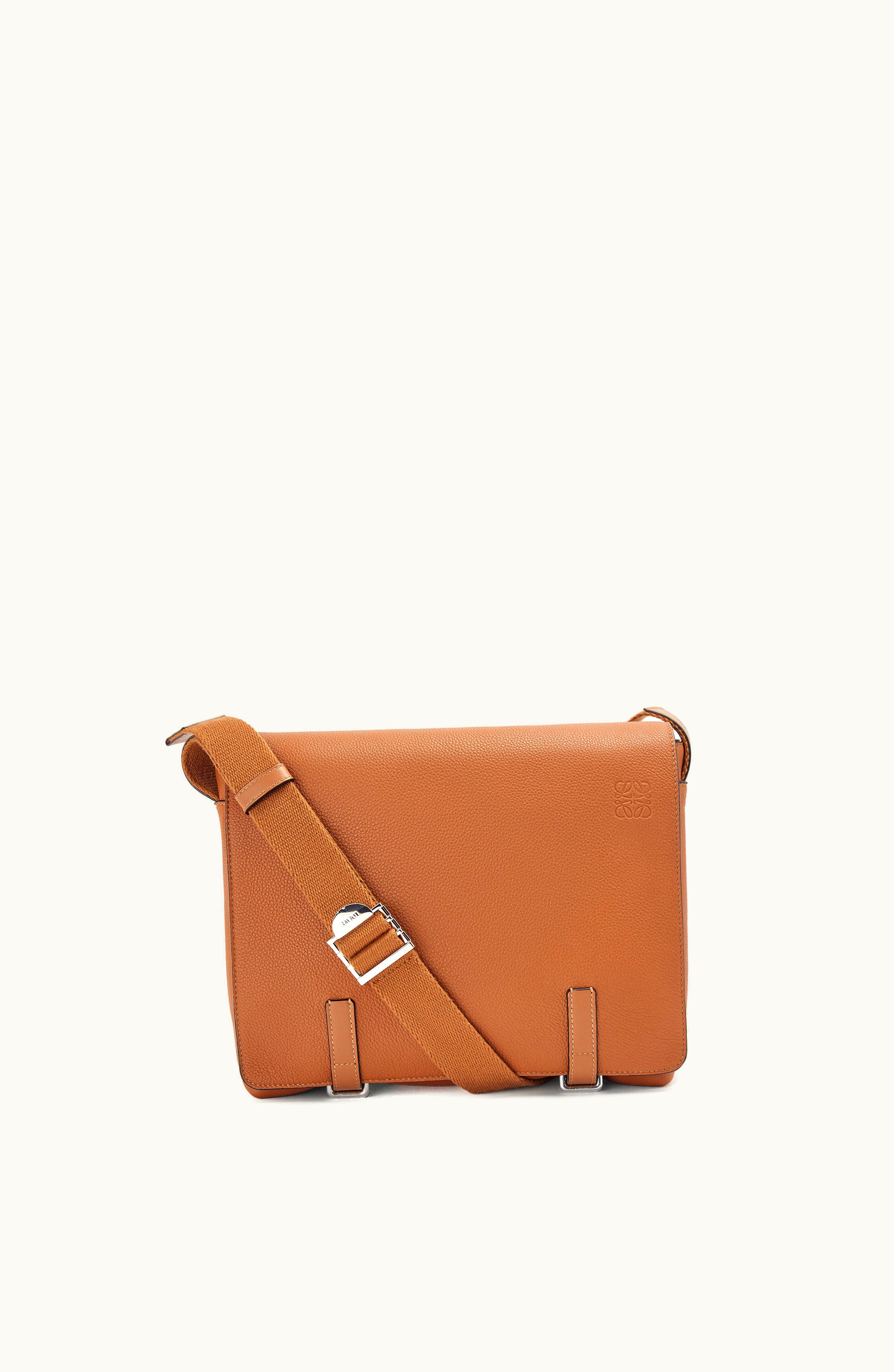 Loewe Loewe Military Messenger Bag In Soft Grained Calfskin Tan