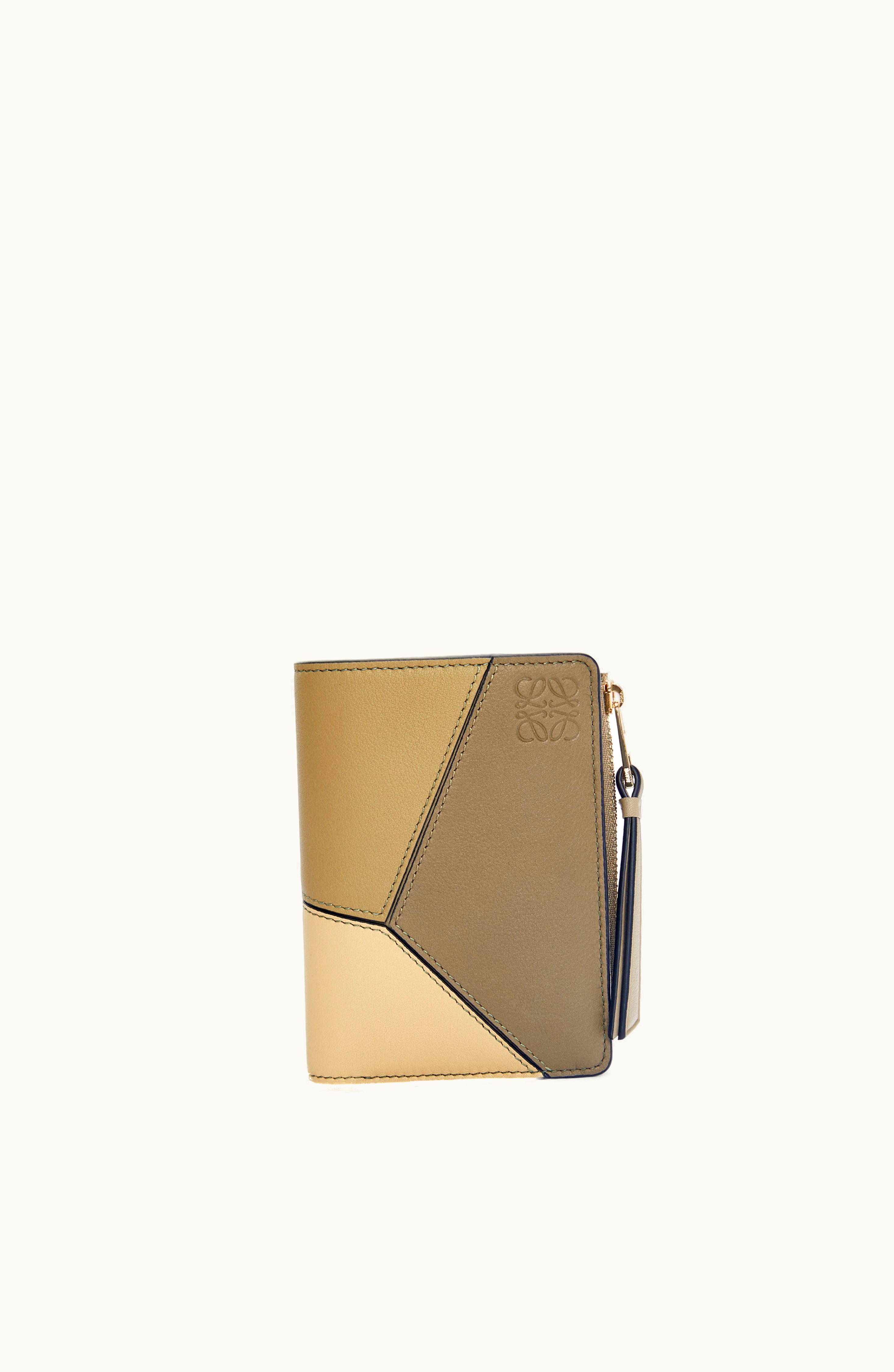 Loewe Loewe Puzzle Slim Bifold Wallet In Classic Calf Clay Green / Butter