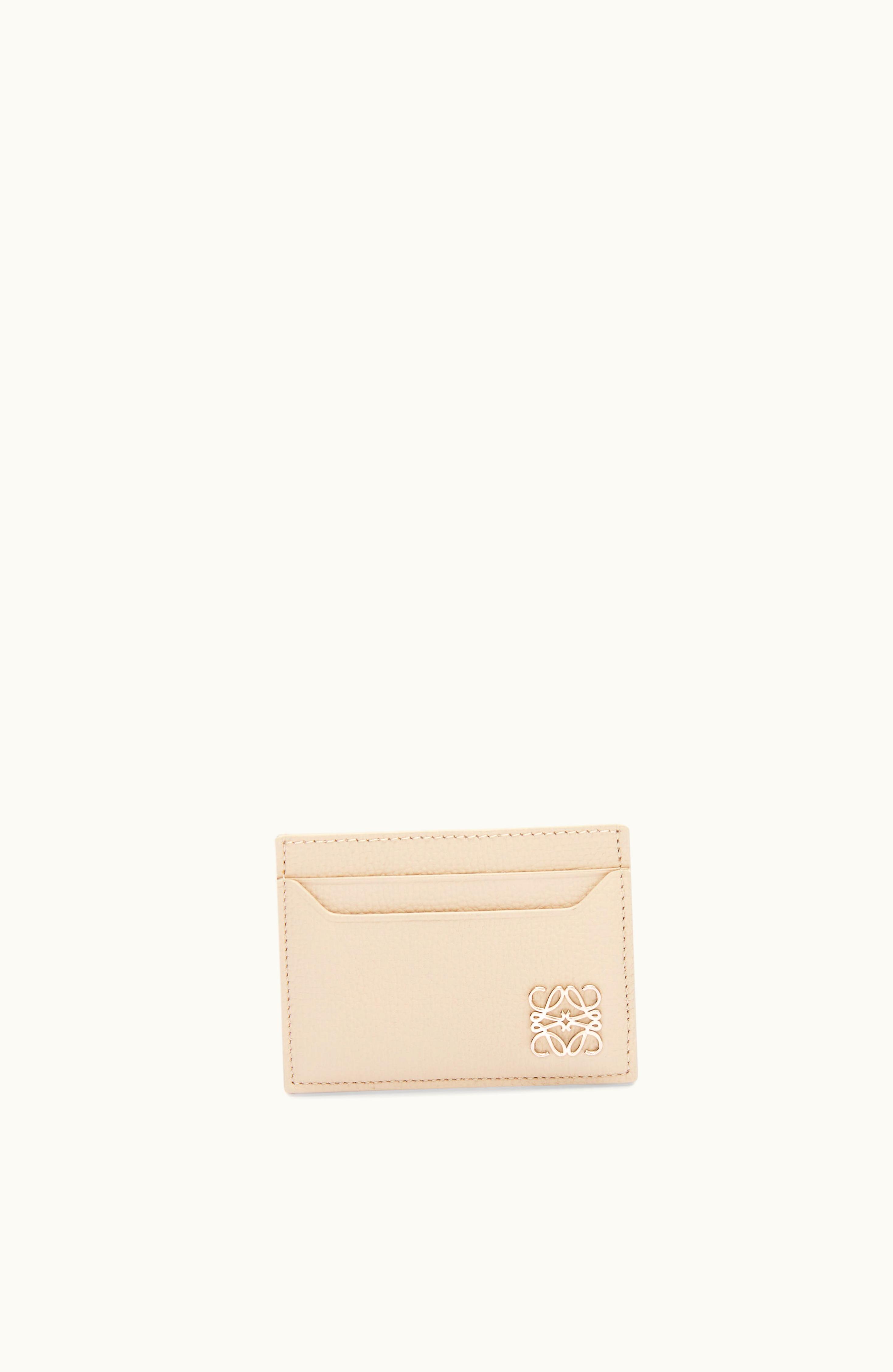 Loewe Loewe Anagram Classic Cardholder In Pebble Grain Calfskin Light Ghost