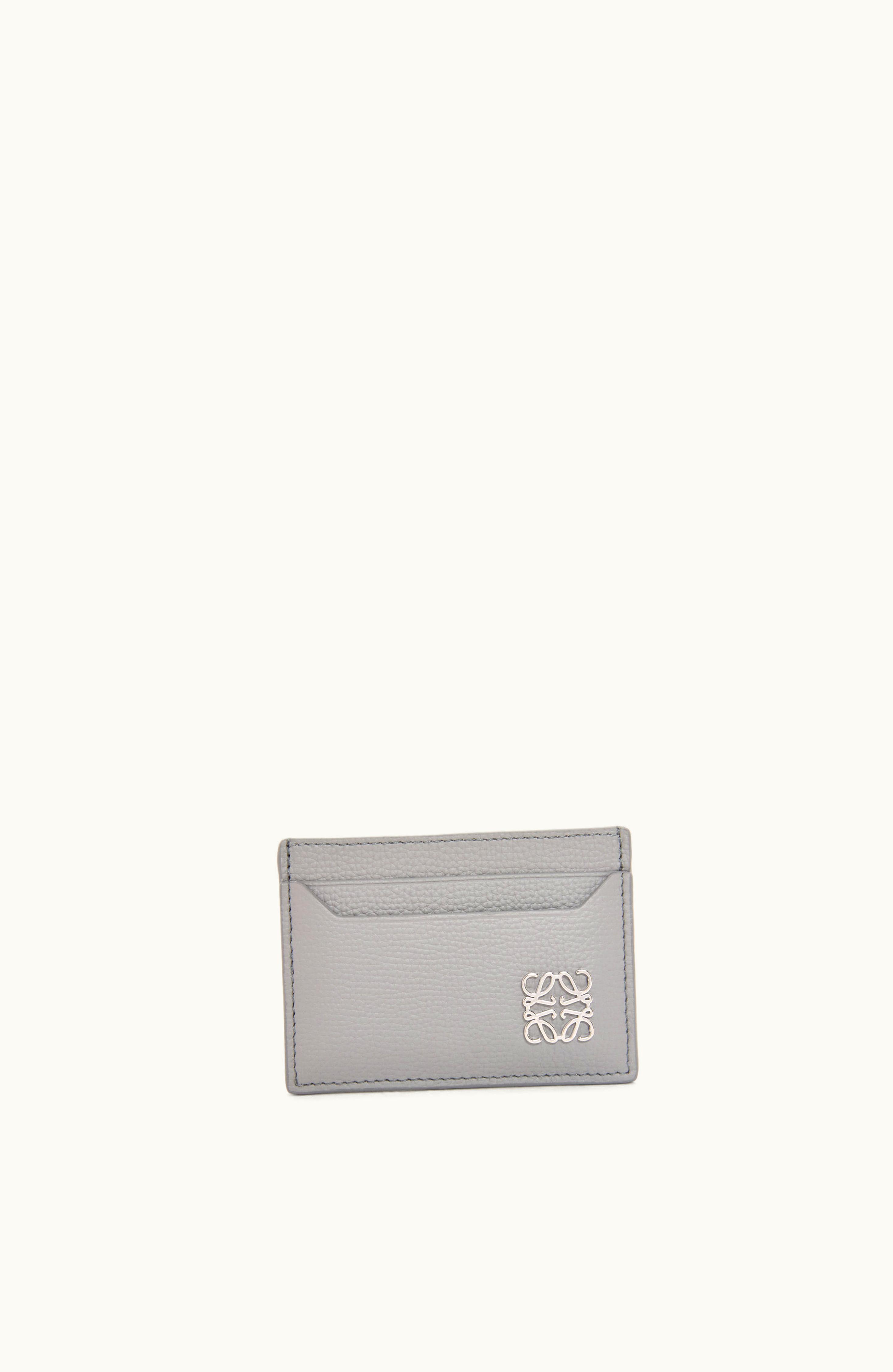 Loewe Loewe Anagram Plain Cardholder In Pebble Grain Calfskin Pearl Grey