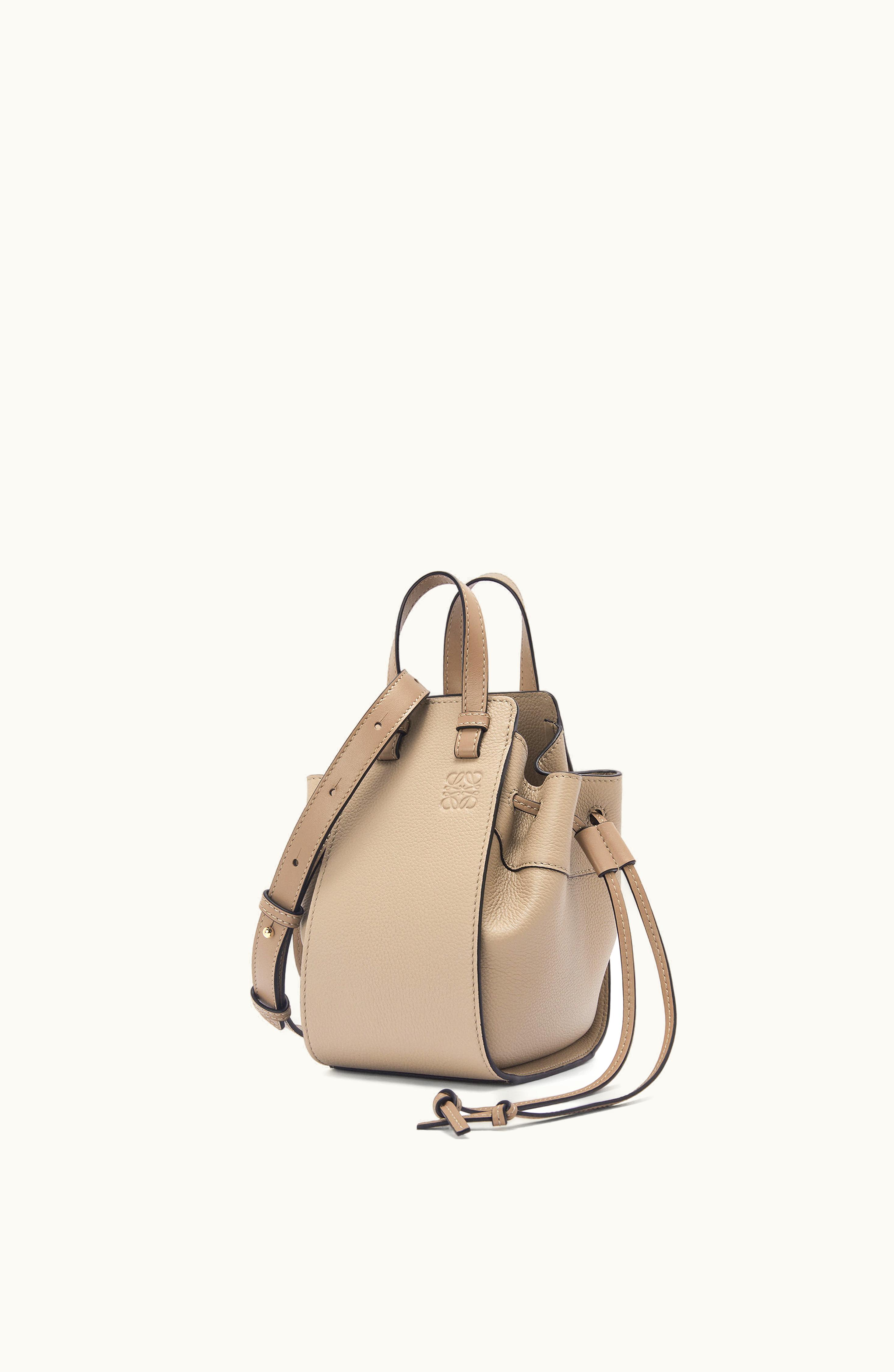 Loewe Loewe Mini Hammock Drawstring In Soft Grained Calfskin Sand