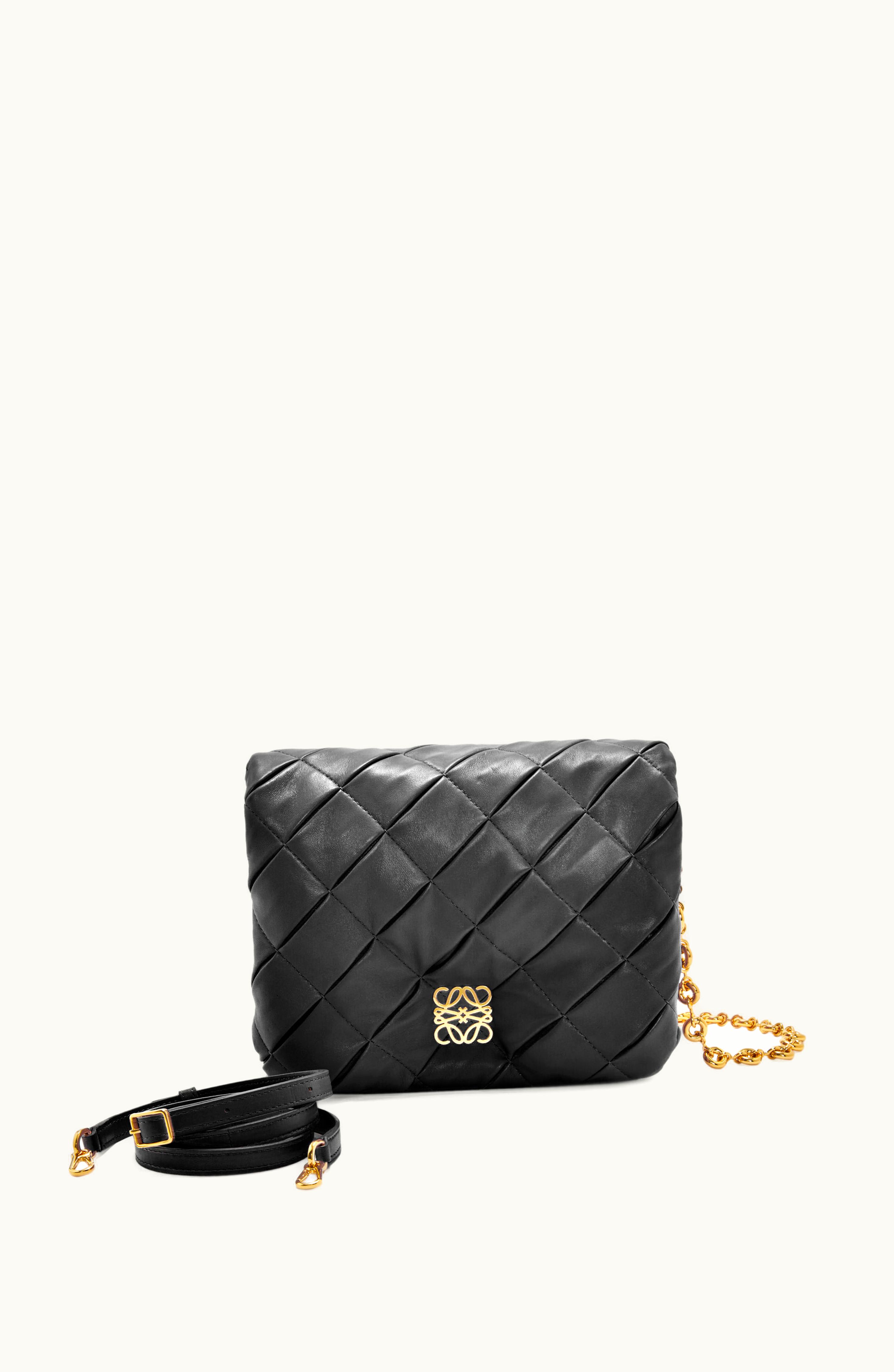 Loewe Loewe Puffer Goya In Pleated Shiny Nappa Lambskin Black