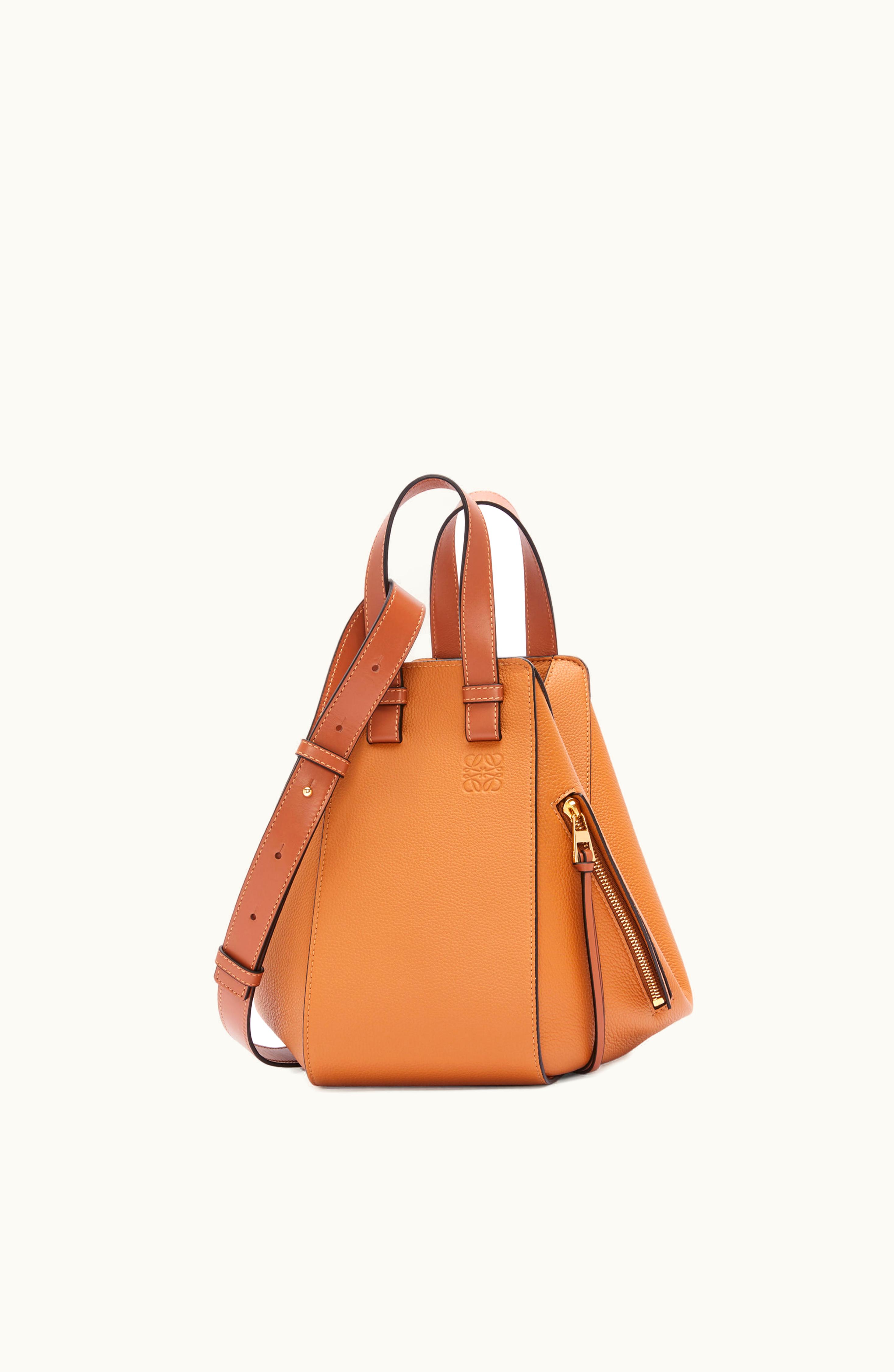 Loewe Loewe Small Hammock Bag In Soft Grained Calfskin Light Caramel