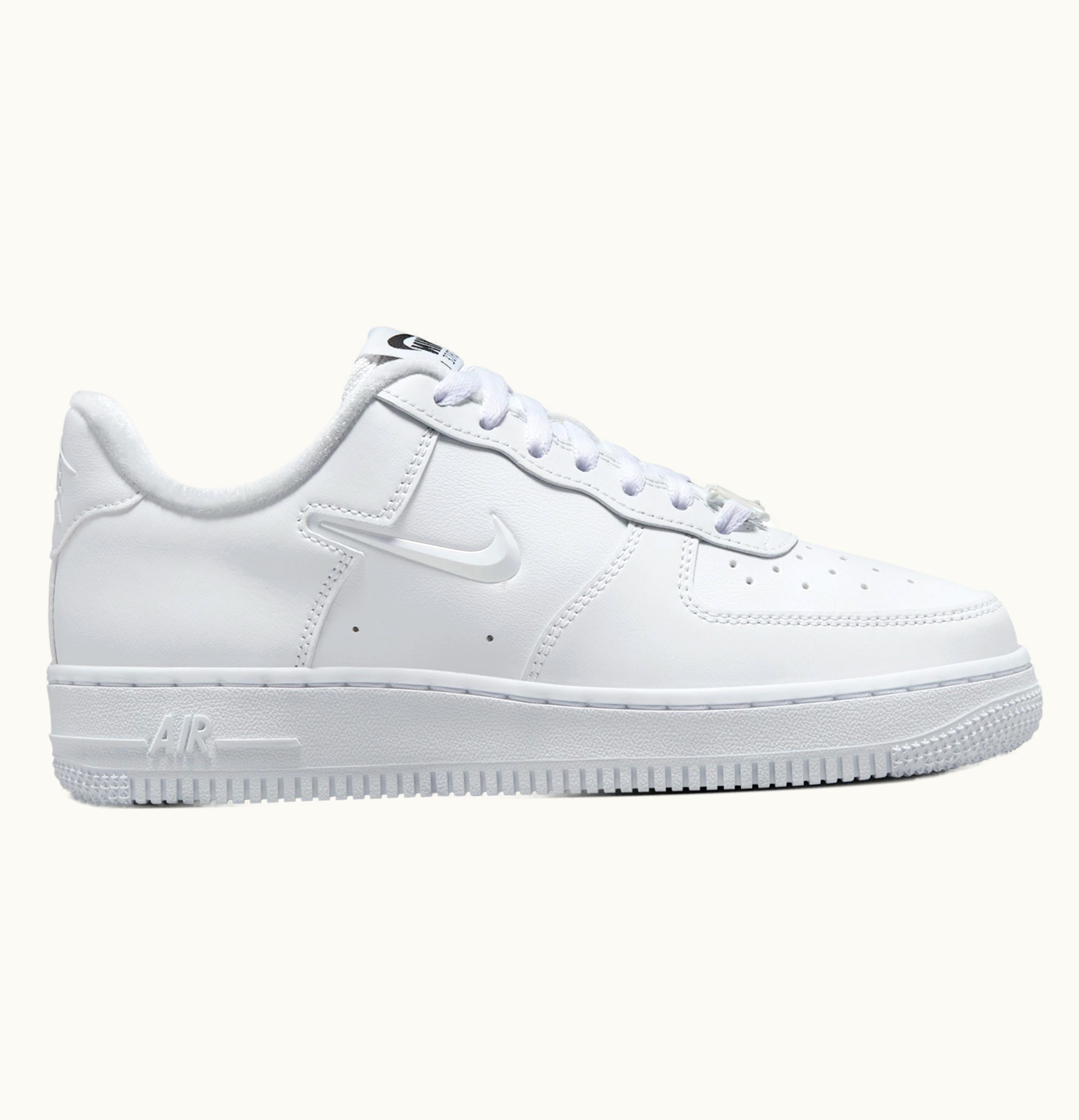 Nike Nike Air Force 1 Low 07 SE Just Do It Triple White Womens