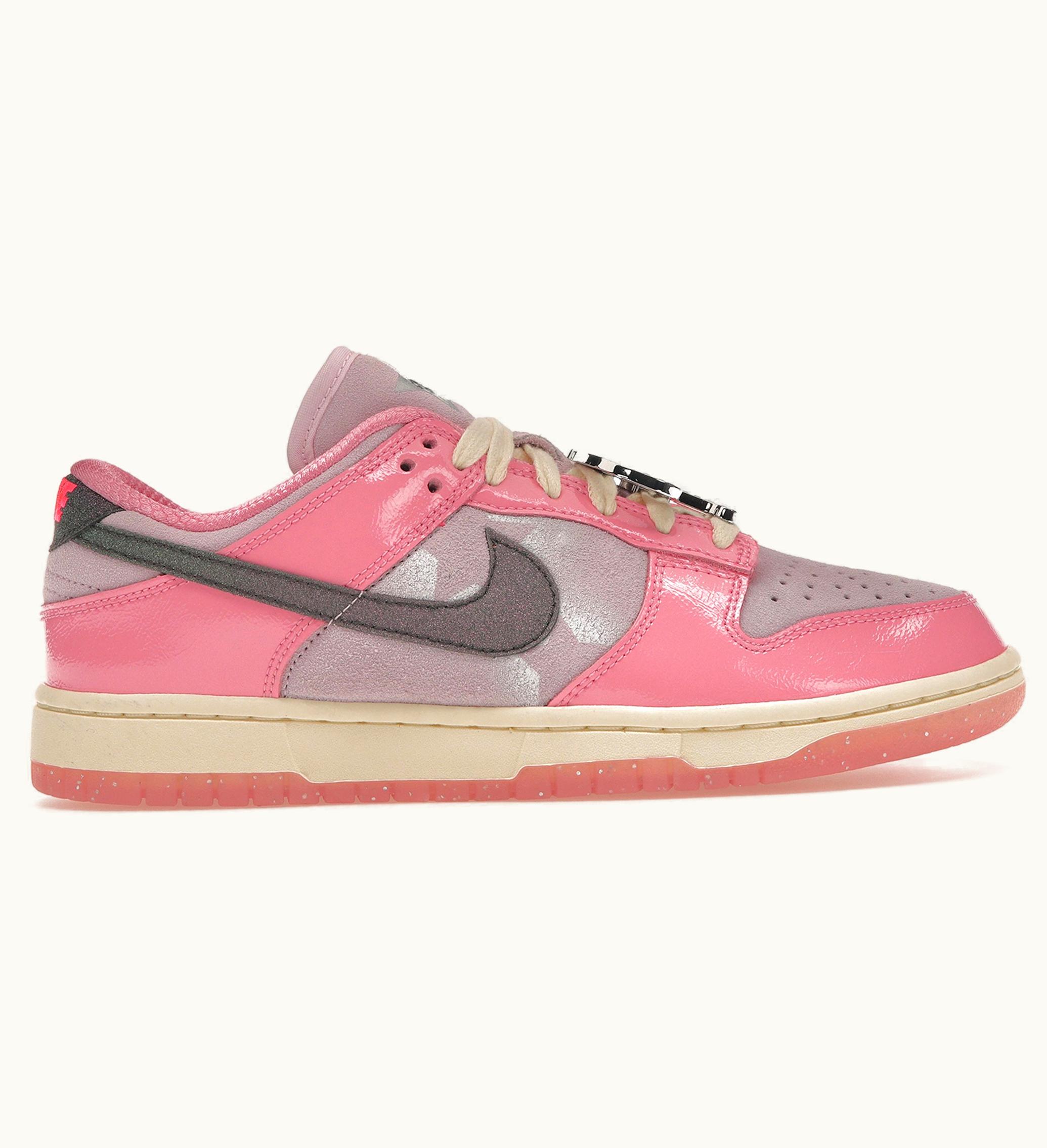 Nike Nike Dunk Low Lx Barbie Womens