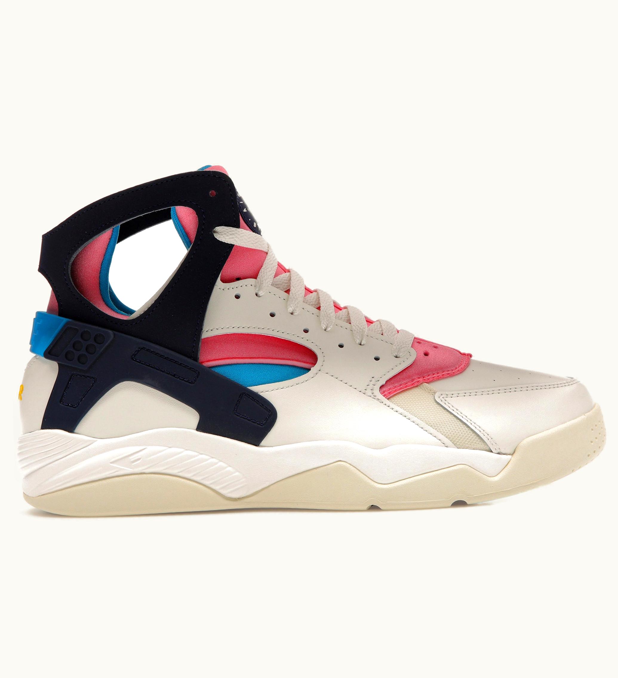 Nike Nike Air Flight Huarache Nike Gear