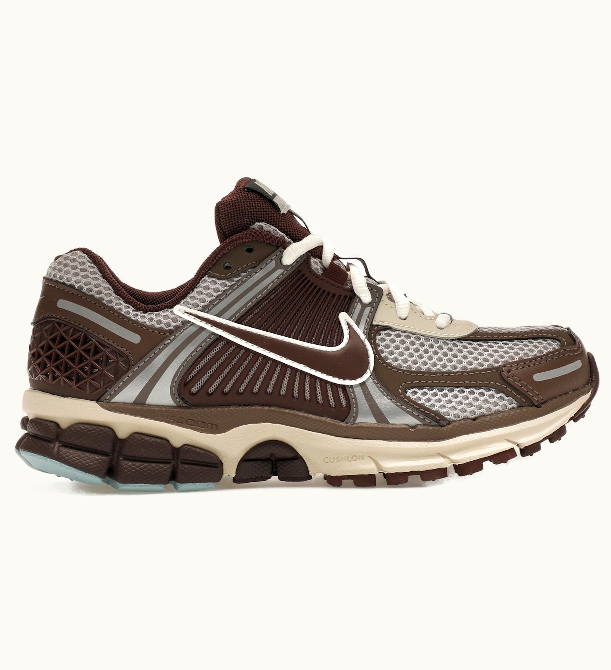 Nike Nike Air Zoom Vomero 5 Earth Fossil Womens