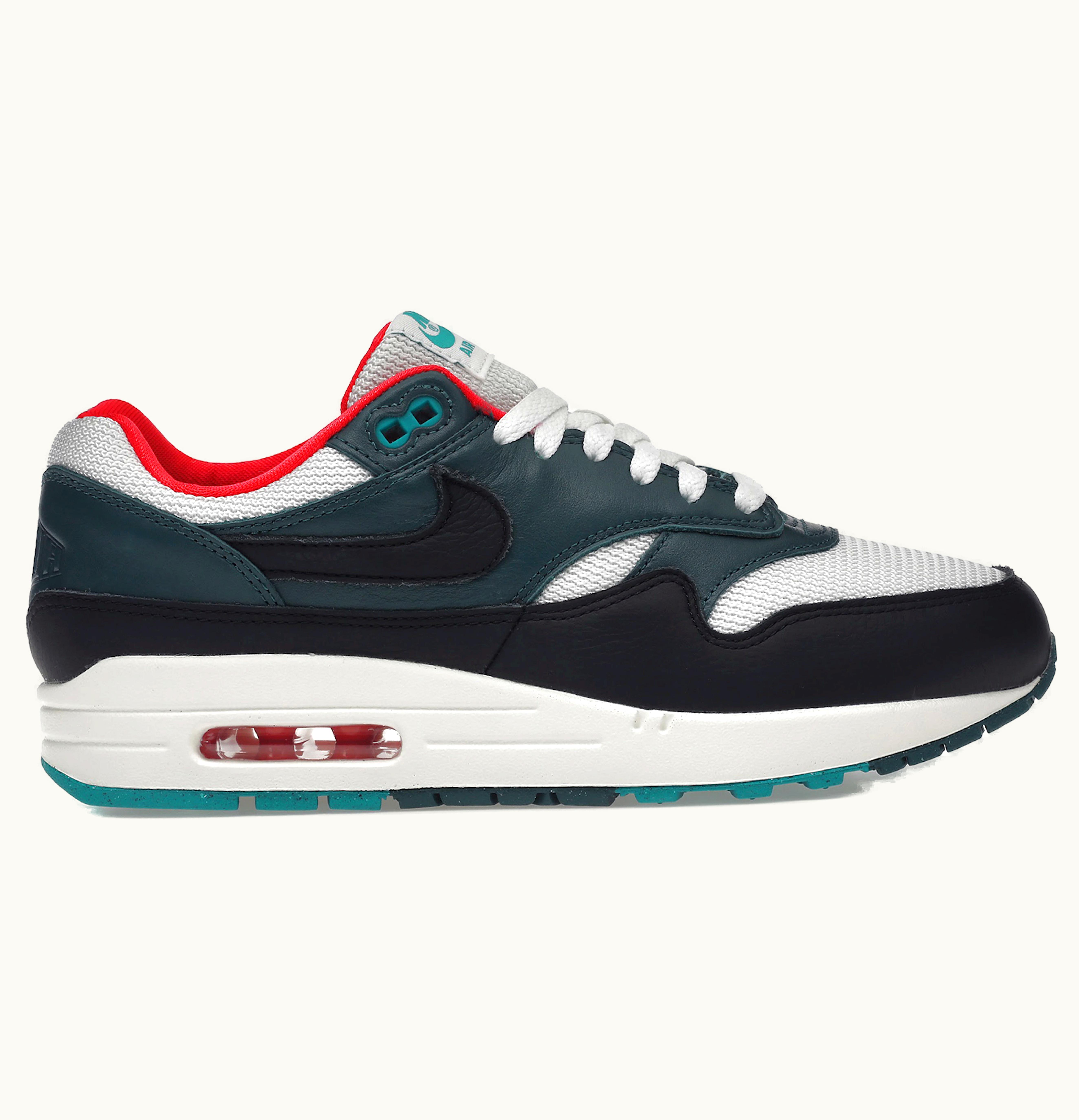 Nike Air Max 1 Lebron James Liverpool Fc