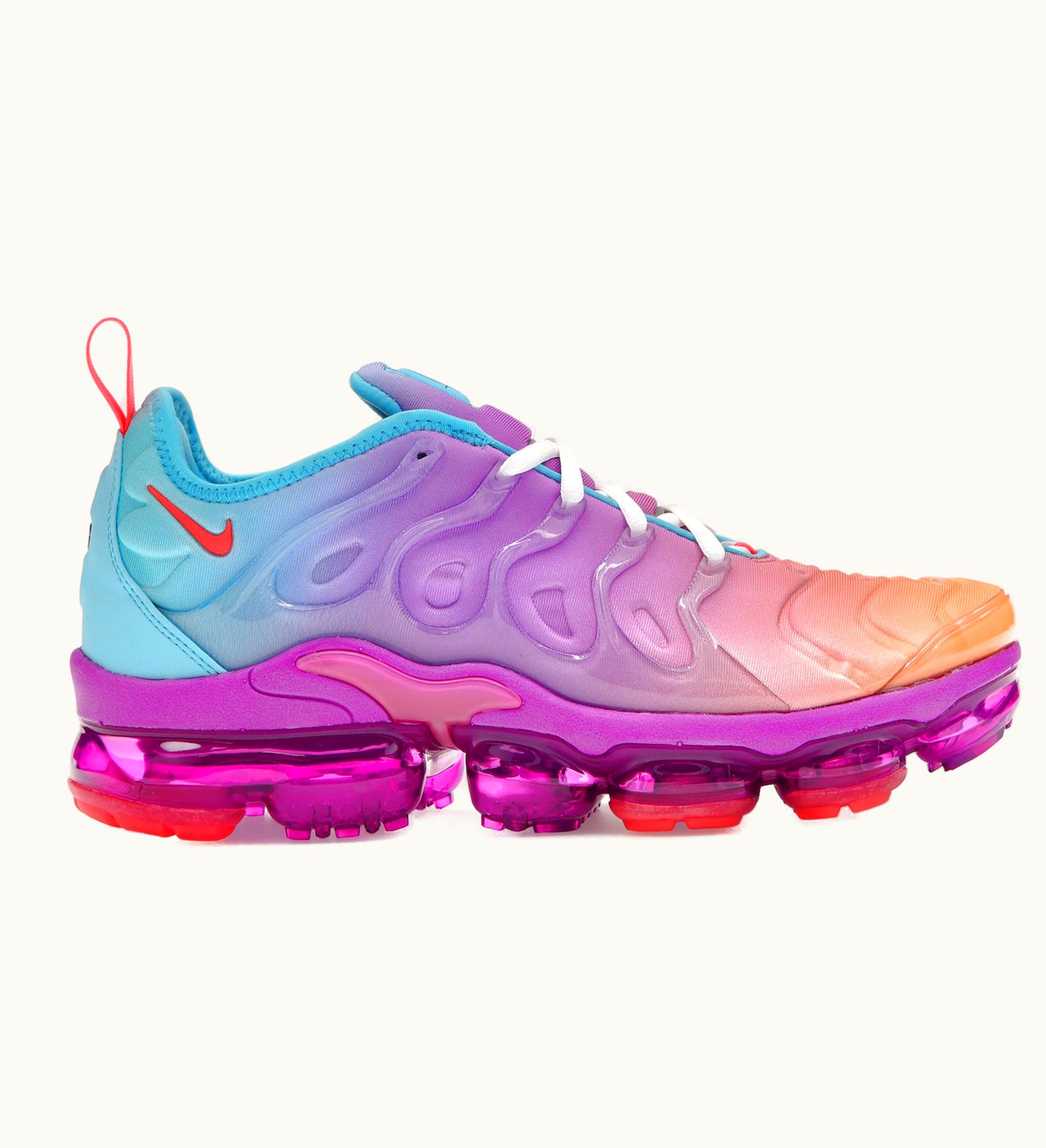 Nike Air Vapormax Plus Fuchsia Dream Bright Crimson Gradient W