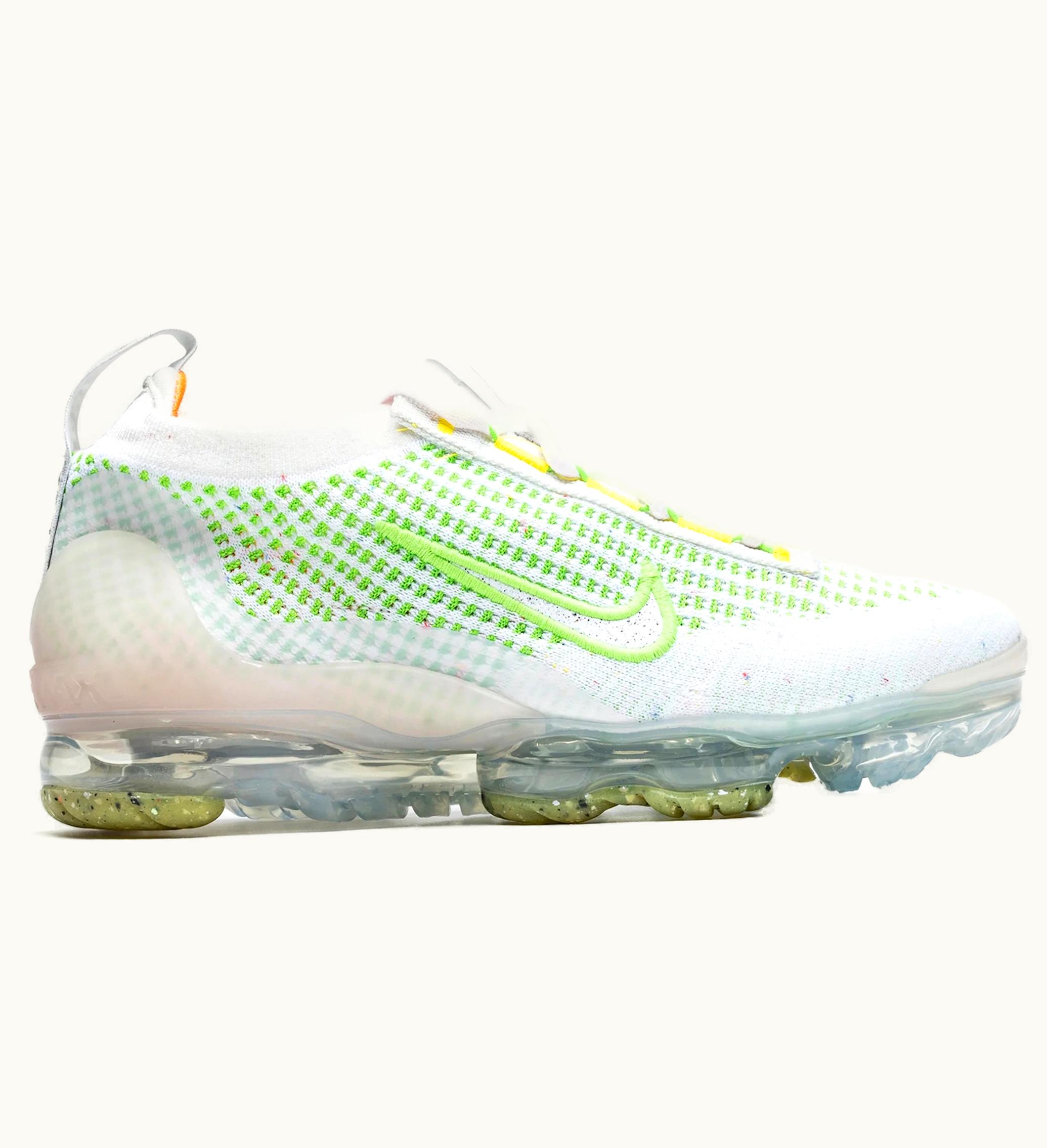 Nike Air Vapormax 2021 Flyknit Feel Love W