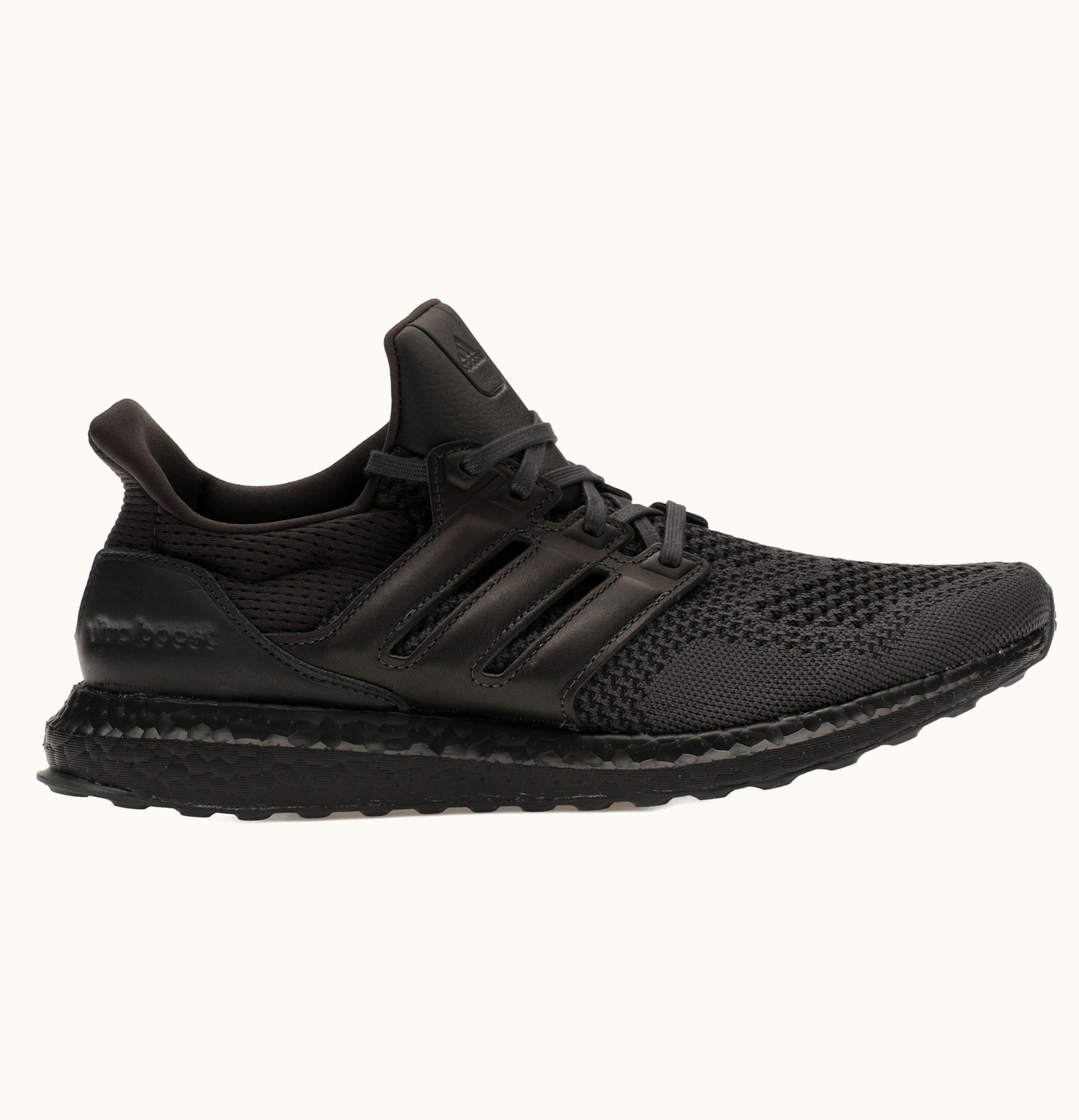 Adidas Adidas Ultra Boost 10 Dna Carbon Core Black