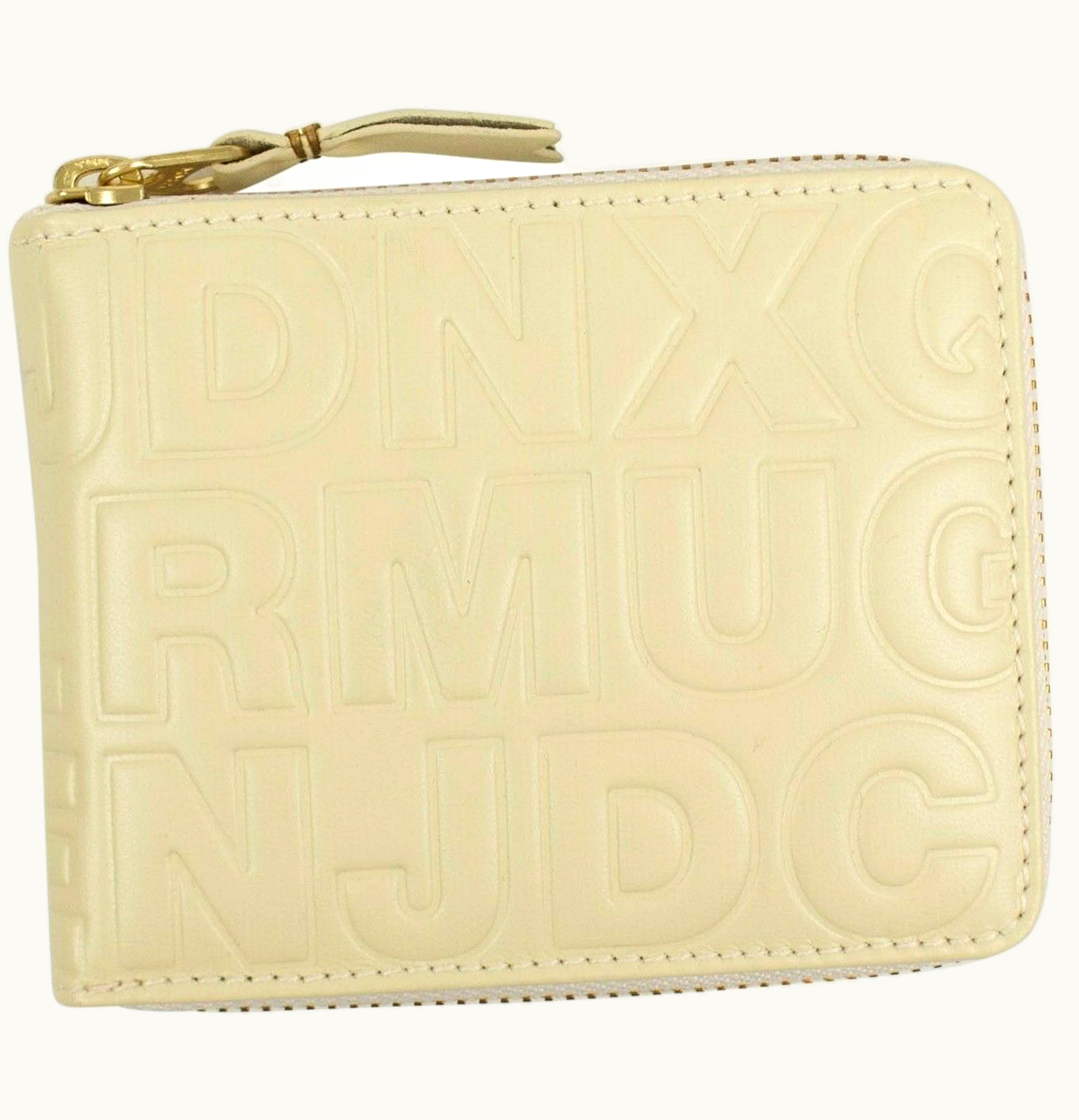 Comme Des Garçons Comme des Garcons SA710EC Wallet Letter Embossed Small Off White