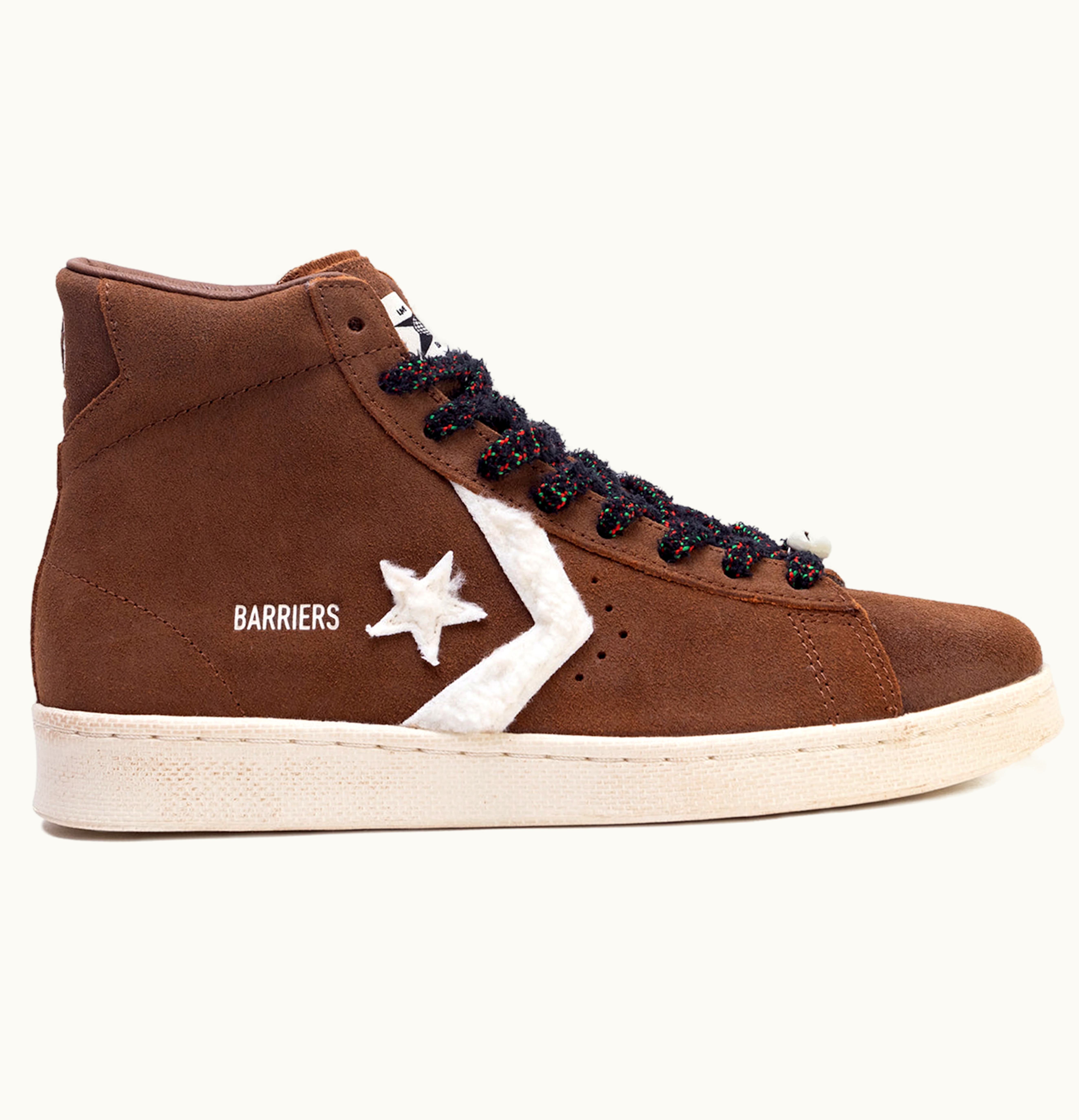 Converse Pro Leather Barriers Worldwide